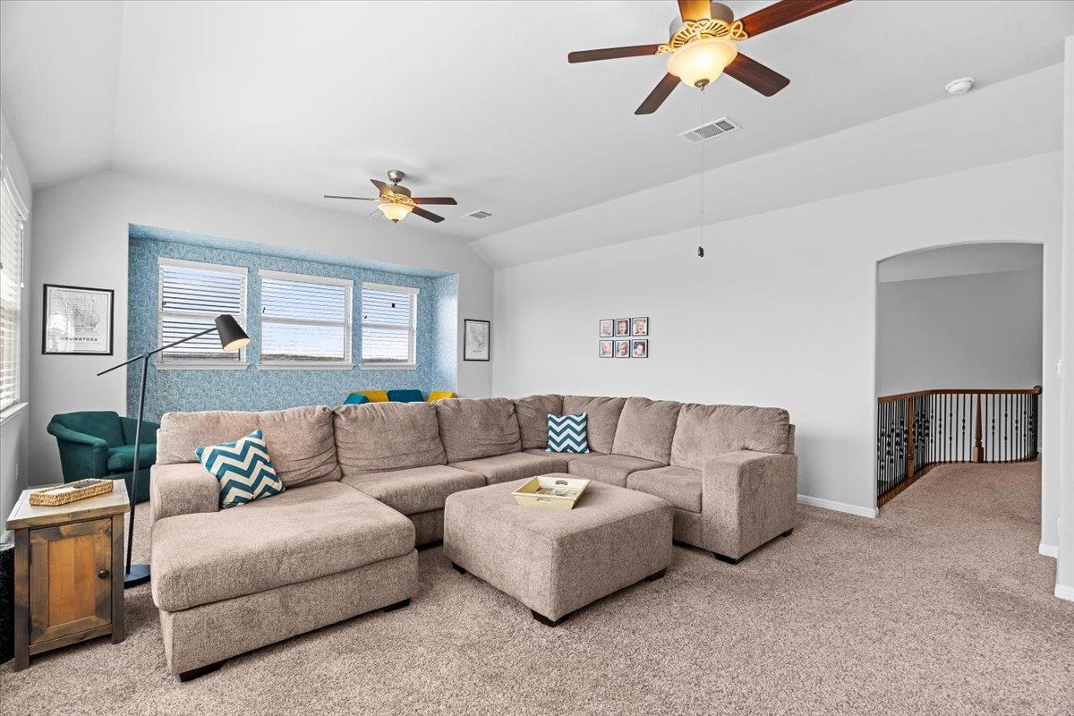 2733 Painted Sky Bnd, Leander, TX 78641