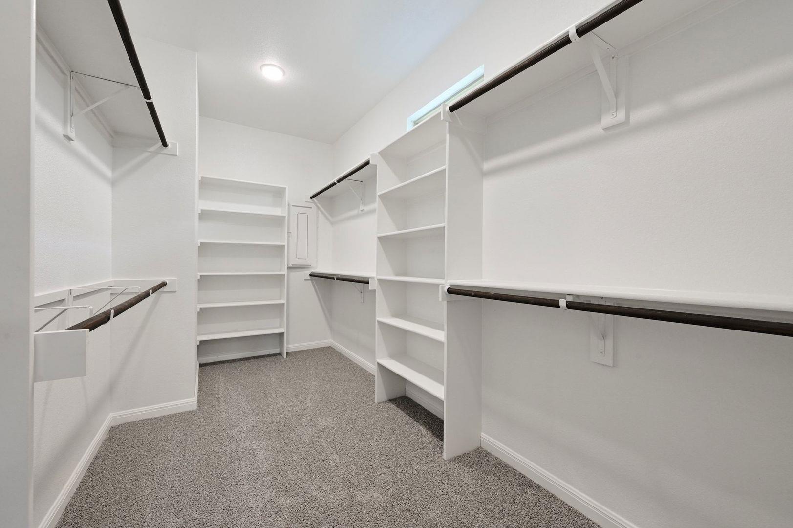 174 Hornet St, Elgin, TX 78621