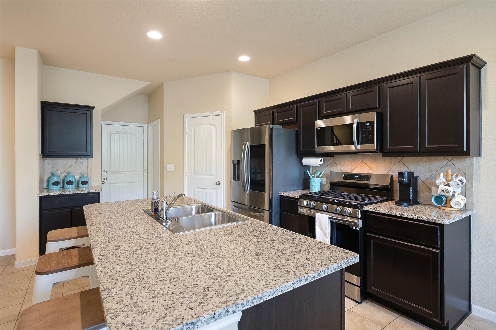 2880 Donnell Dr # 2502, Round Rock, TX 78664