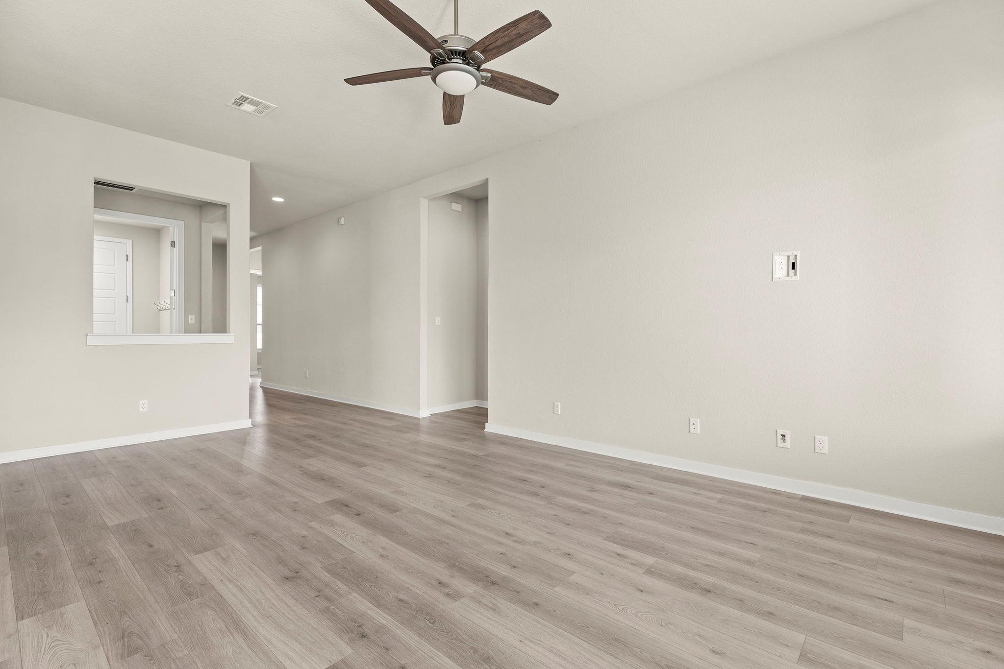 825 Whitetail Dr, Round Rock, TX 78681