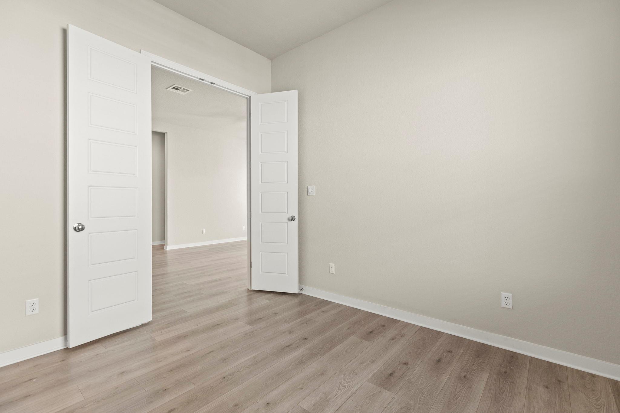 825 Whitetail Dr, Round Rock, TX 78681