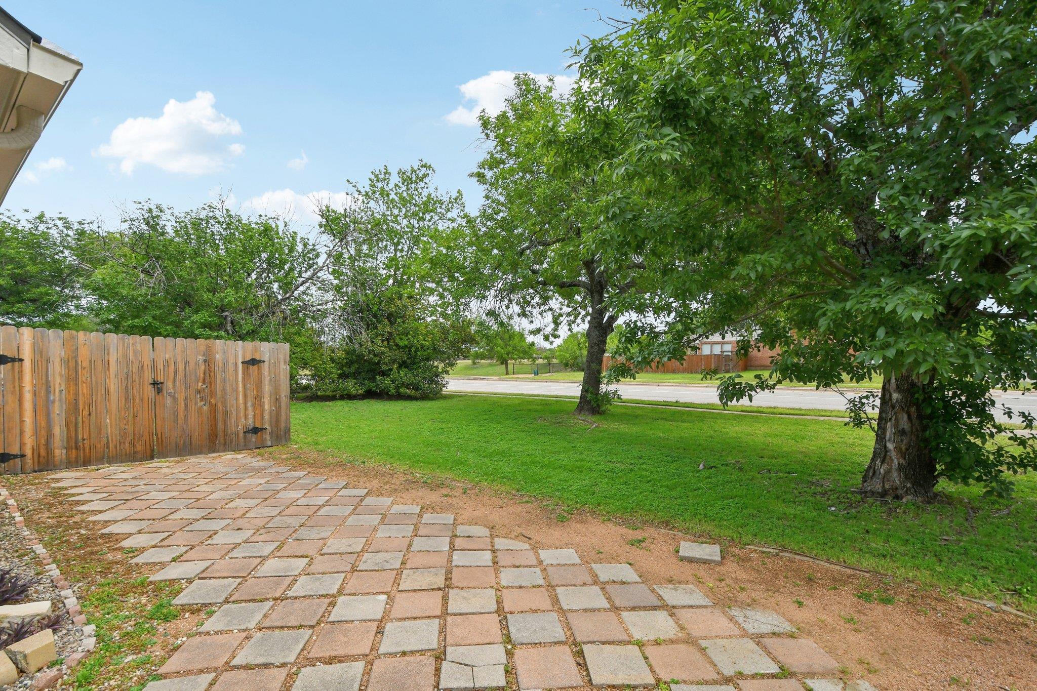 17917 Worley Dr, Pflugerville, TX 78660