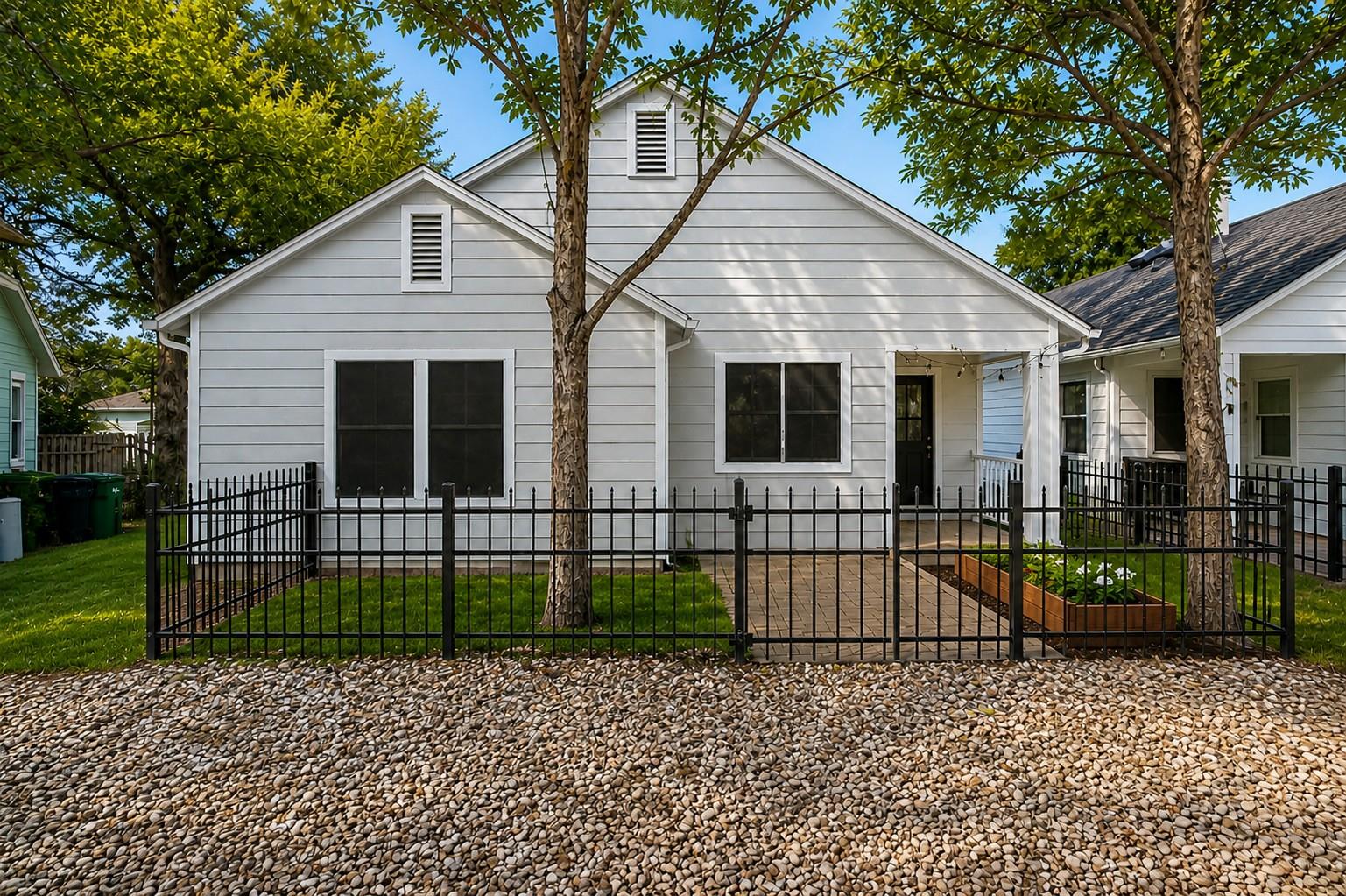 1011 Brodie St # 32, Austin, TX 78704