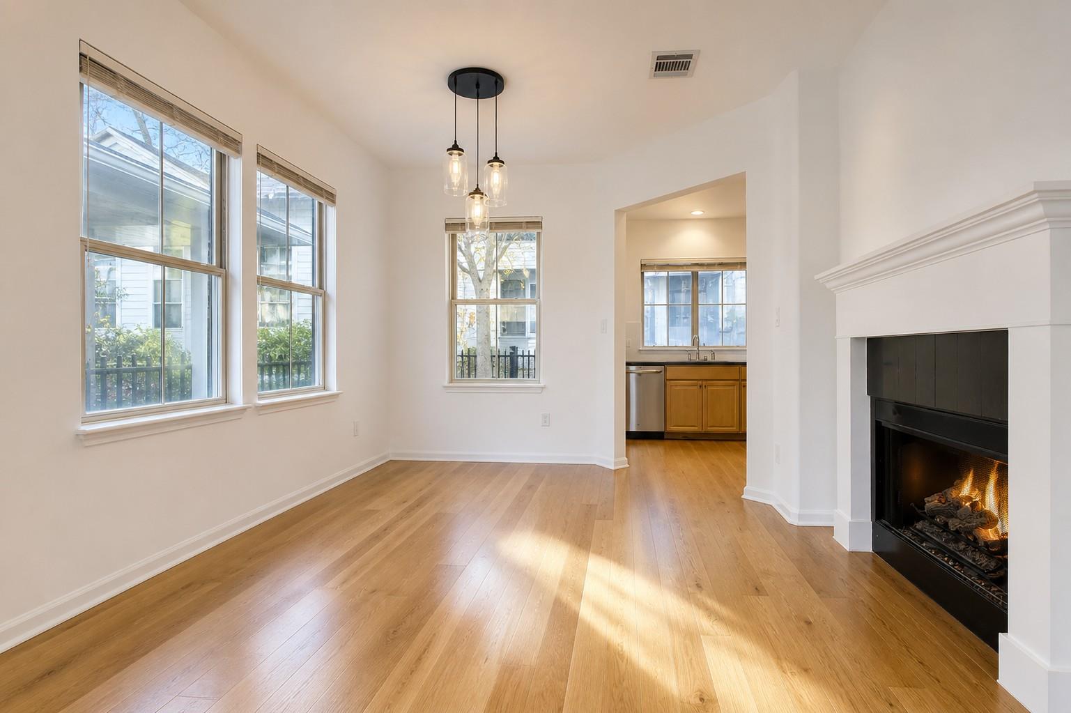 1011 Brodie St # 32, Austin, TX 78704