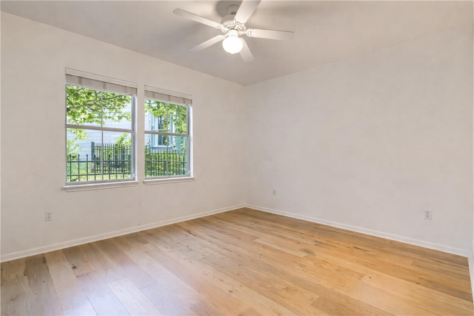 1011 Brodie St # 32, Austin, TX 78704