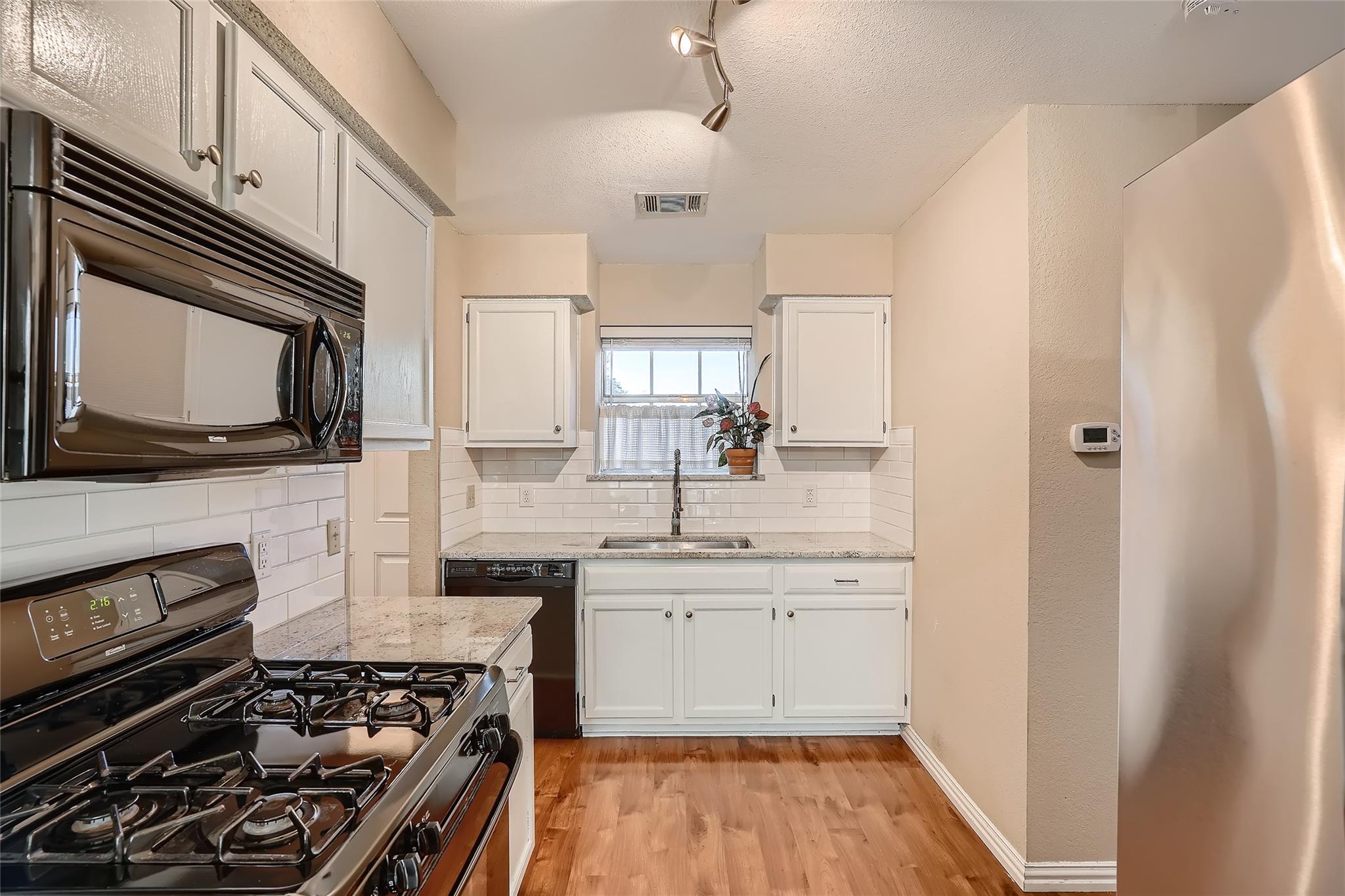 7023 Riverton Dr, Austin, TX 78729