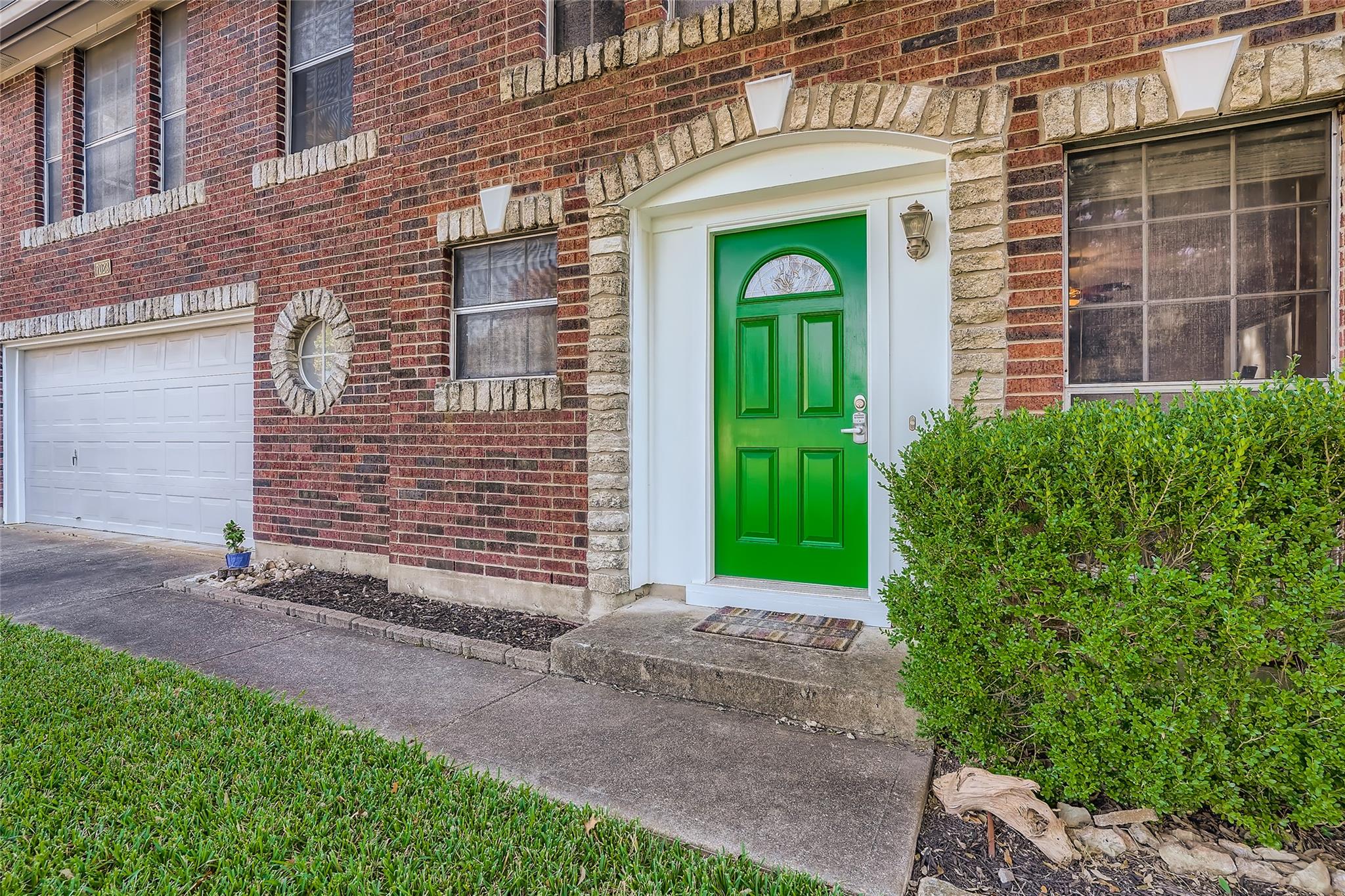 7023 Riverton Dr, Austin, TX 78729