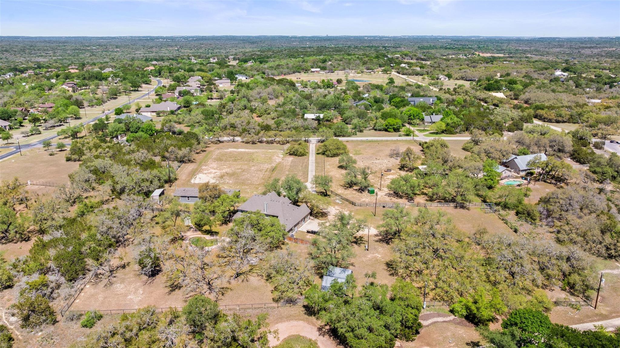 815 Elliott Ranch Rd, Buda, TX 78610