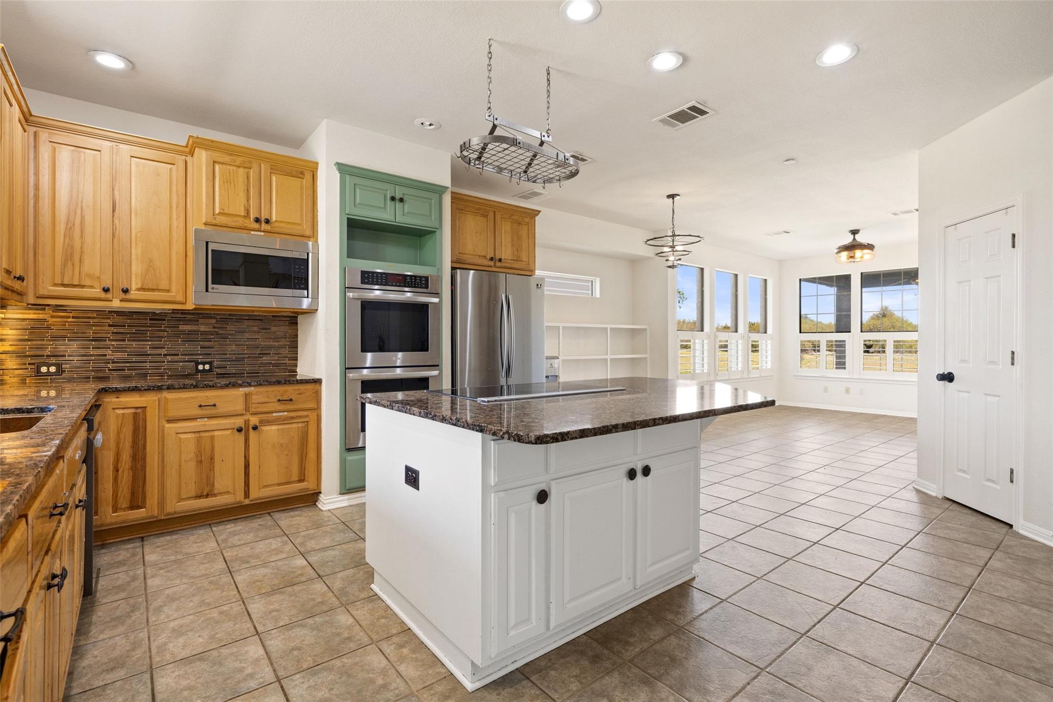 815 Elliott Ranch Rd, Buda, TX 78610