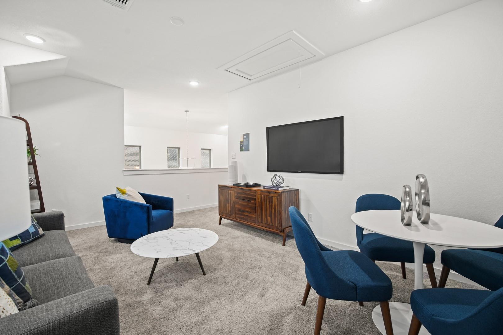 194 Hornet St, Elgin, TX 78621