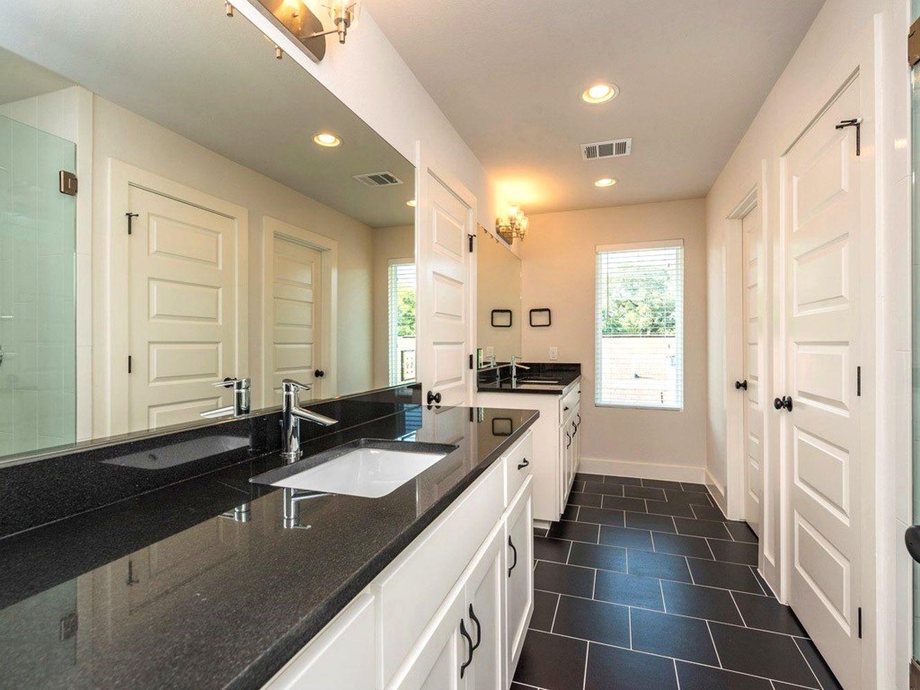 1182 Ridgeway Dr # A, Austin, TX 78702