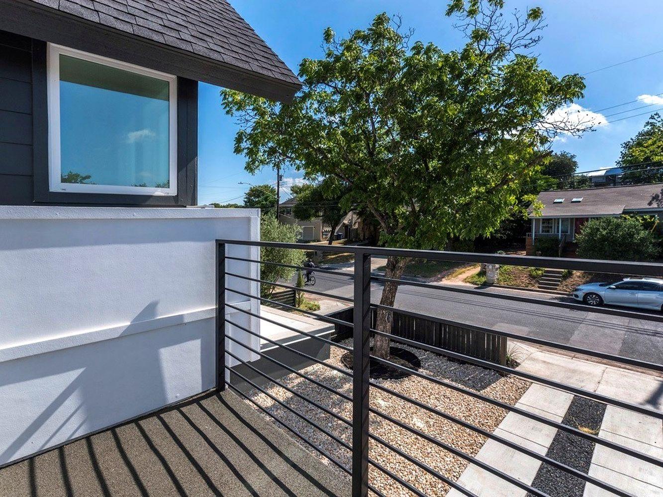 1182 Ridgeway Dr # A, Austin, TX 78702