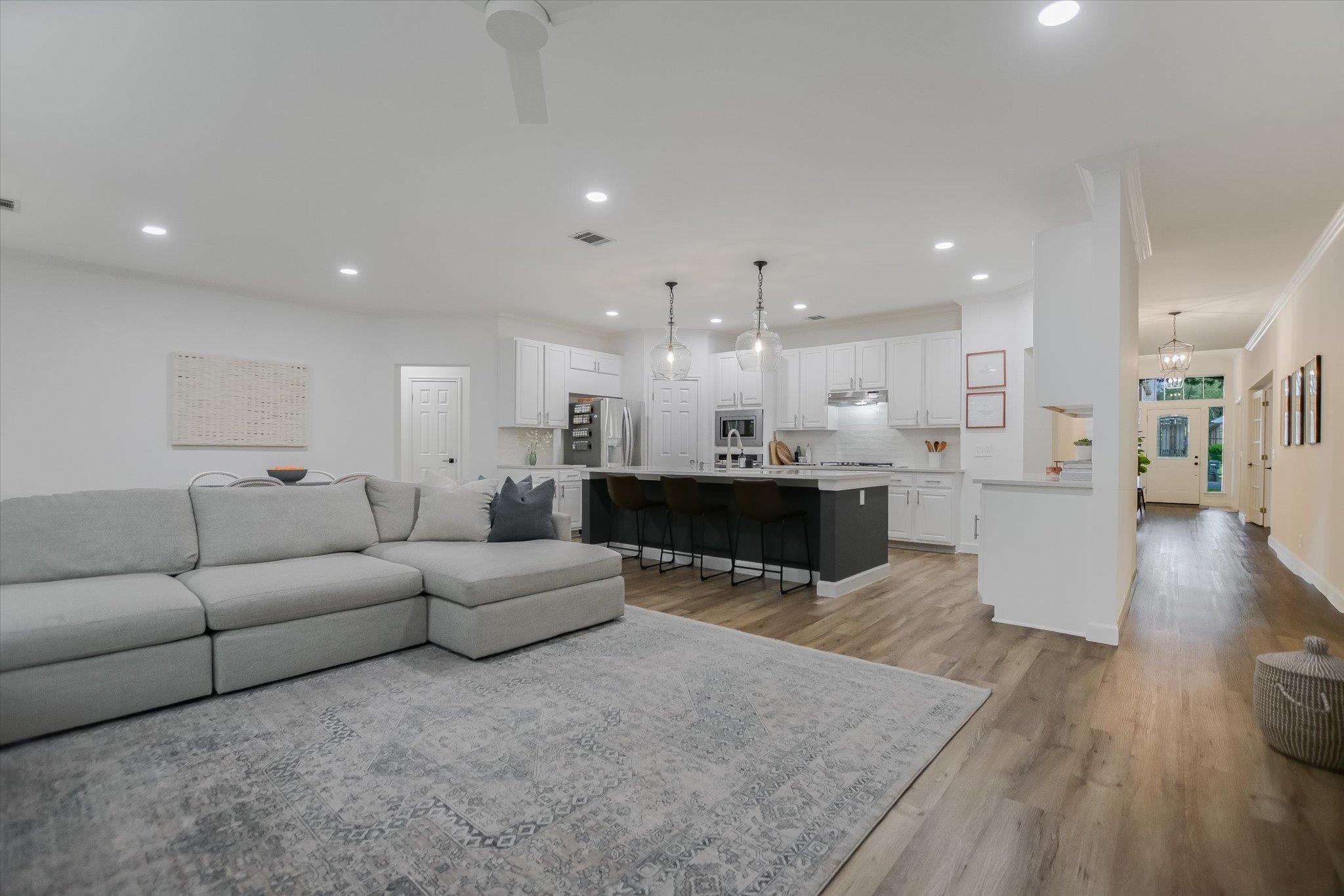 16116 Braesgate Dr, Austin, TX 78717