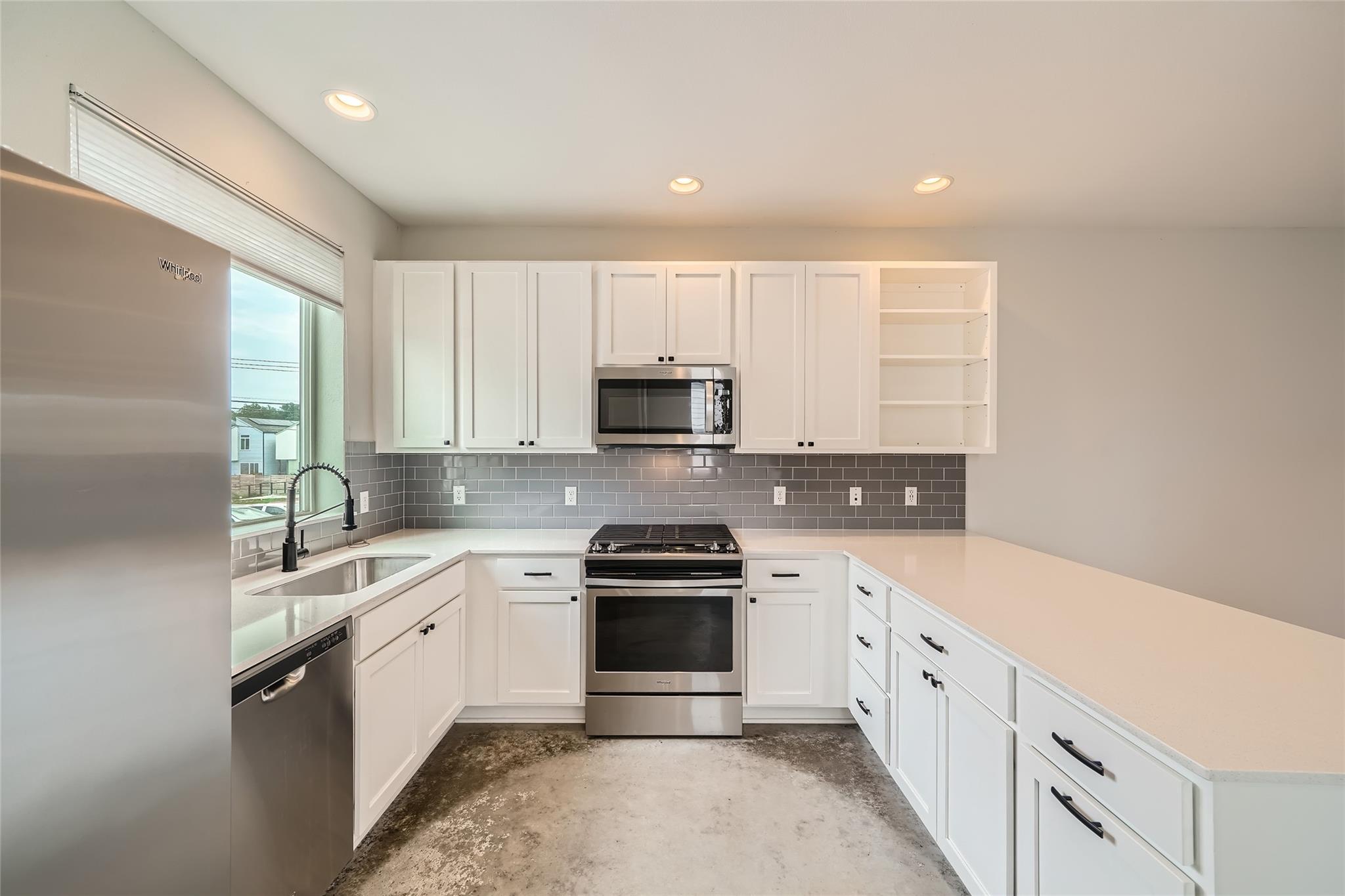 801 N Bluff Dr # 46, Austin, TX 78745