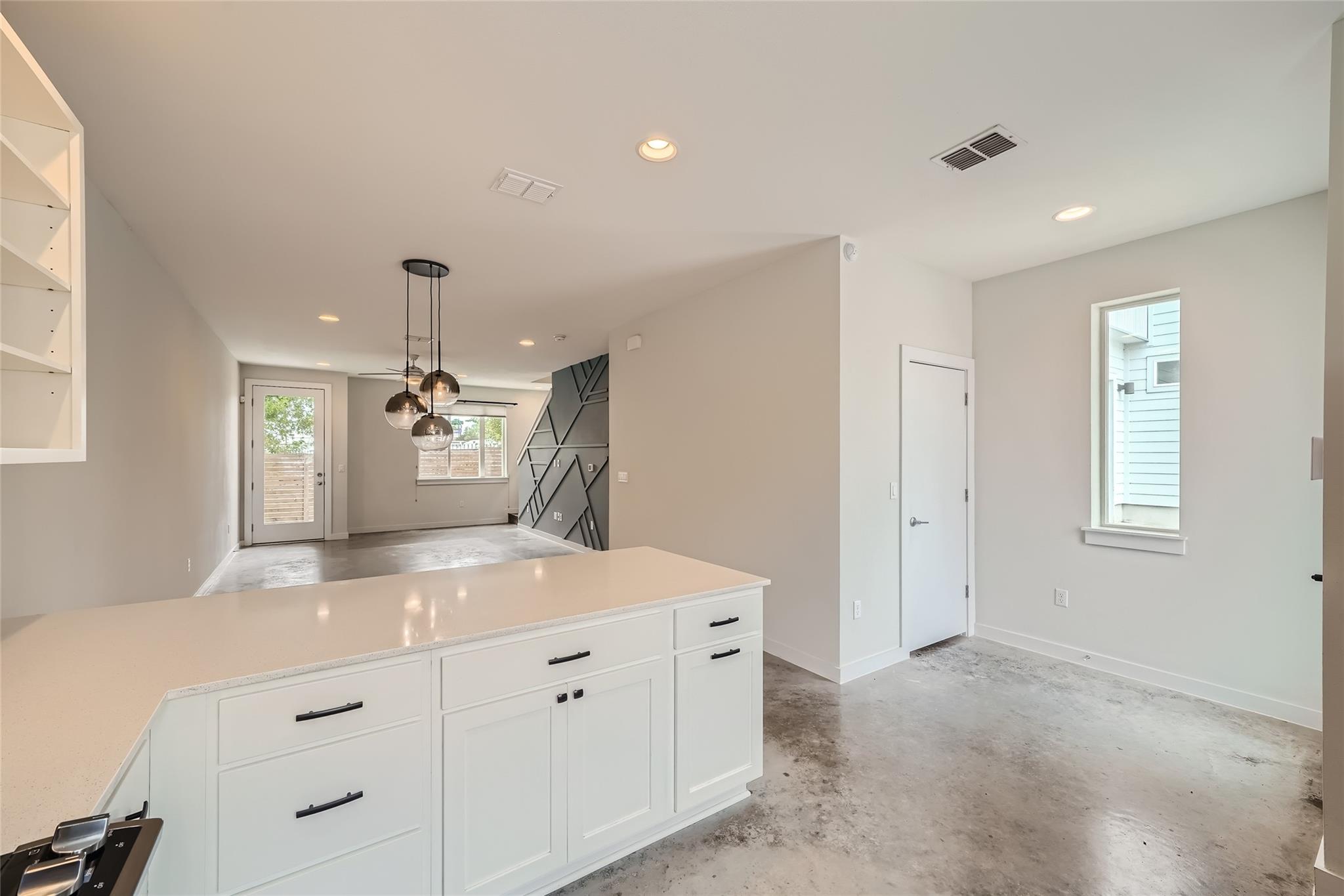 801 N Bluff Dr # 46, Austin, TX 78745