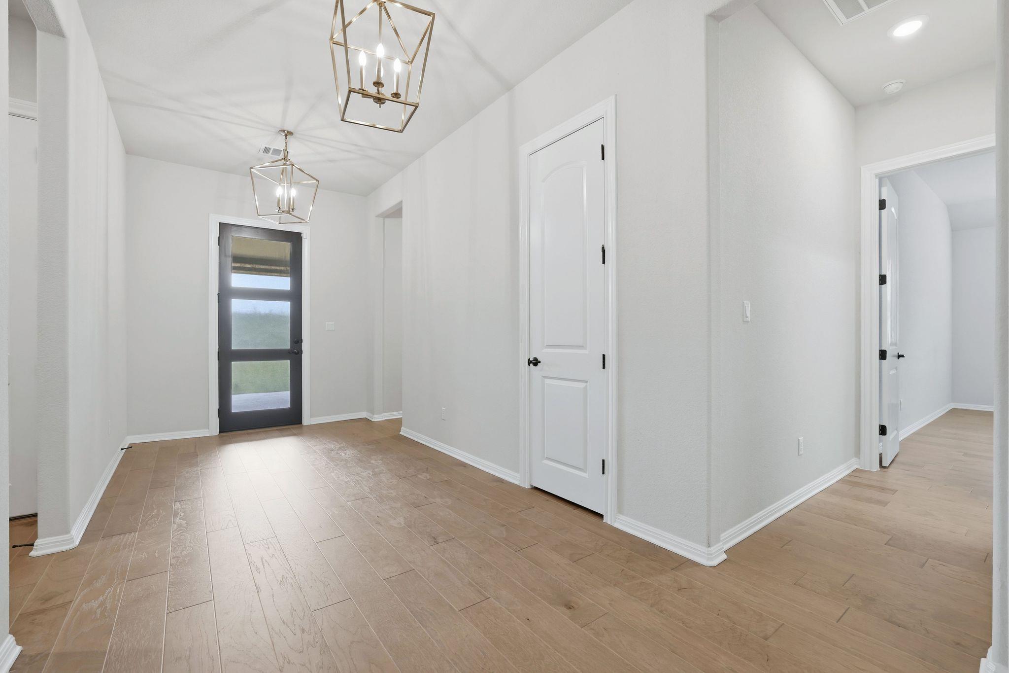 7609 Paruline Dr, Austin, TX 78738