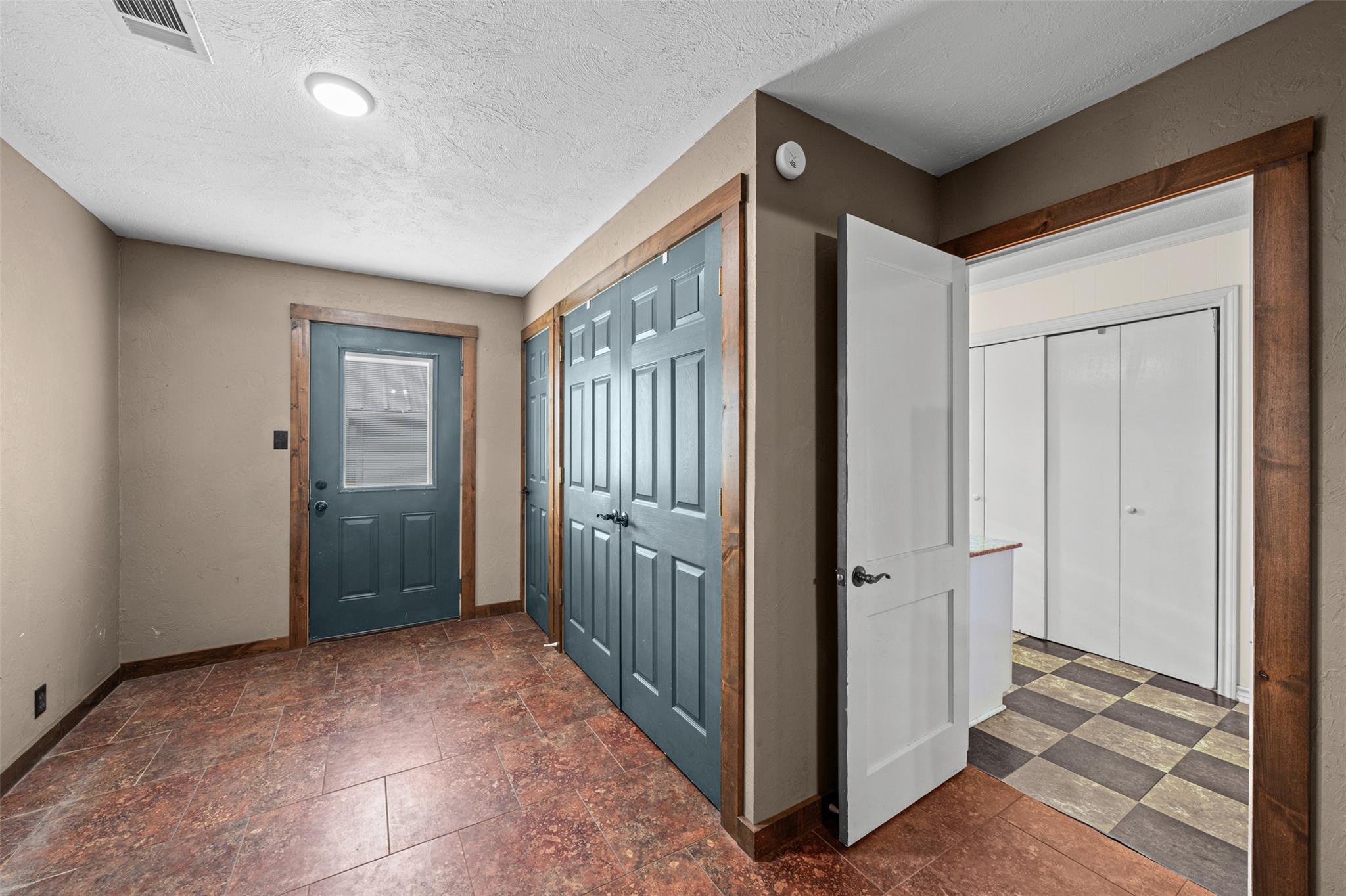 1507 N Cleveland Ave, Cameron, TX 76520