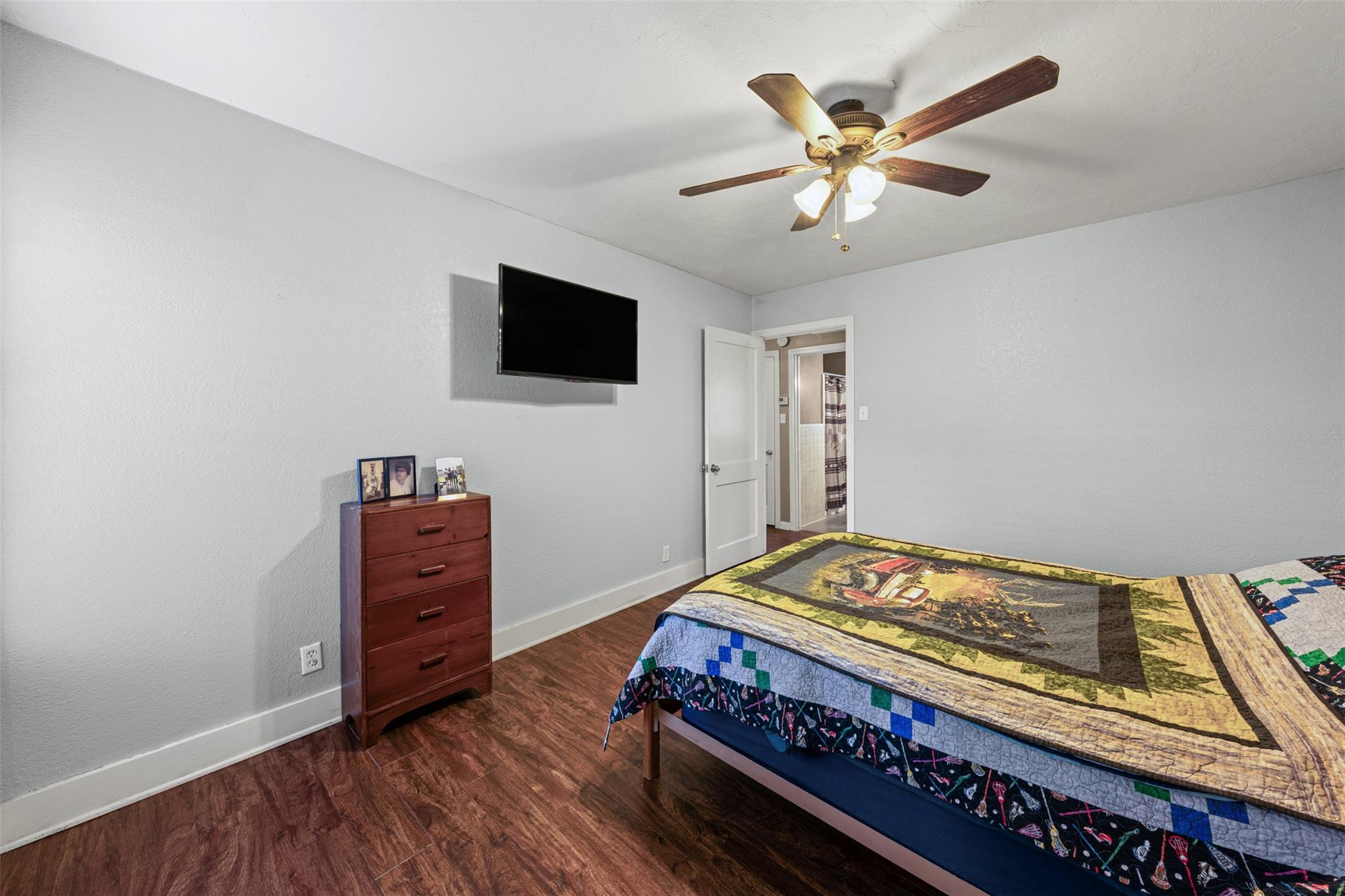 1507 N Cleveland Ave, Cameron, TX 76520