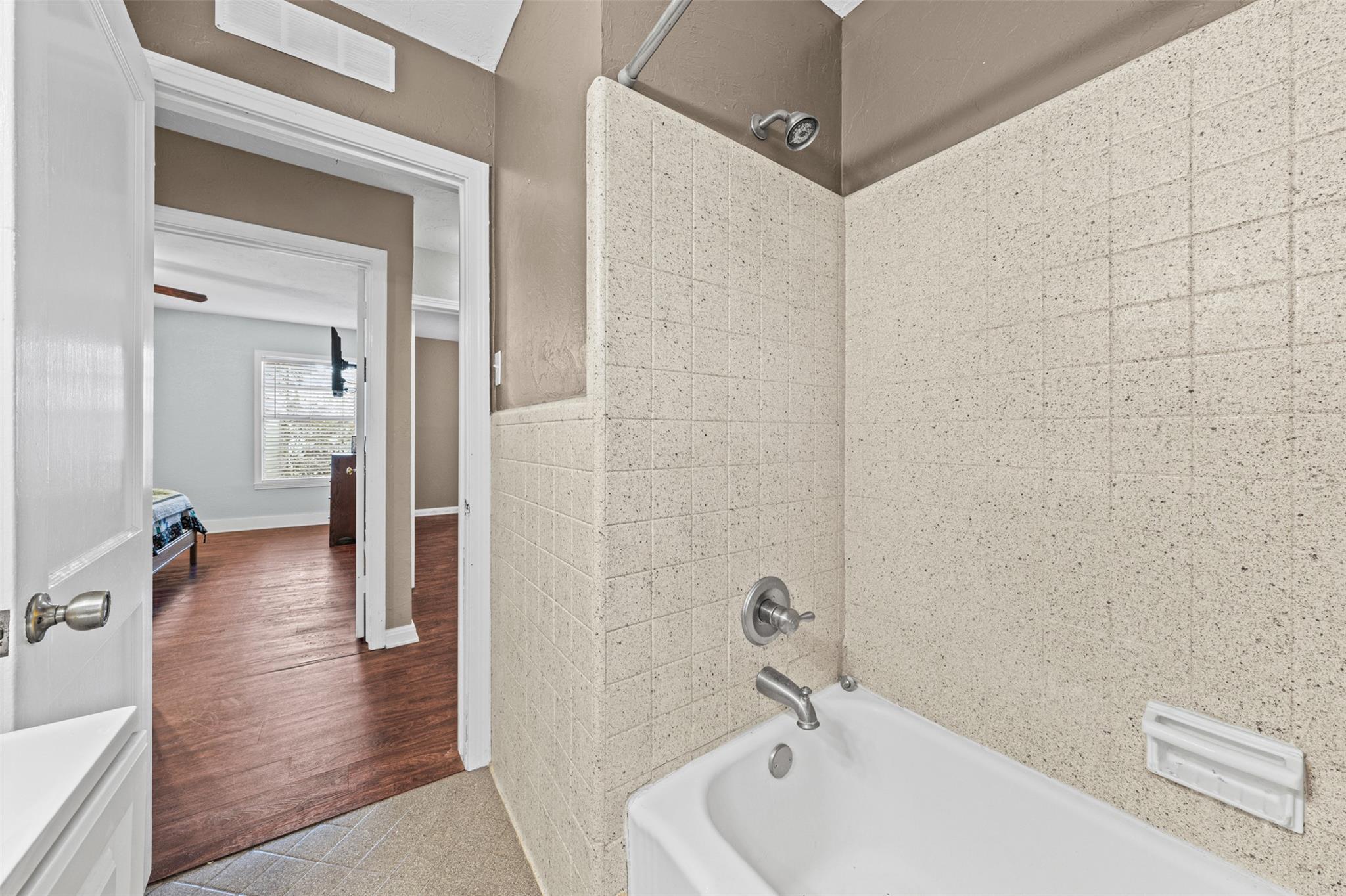 1507 N Cleveland Ave, Cameron, TX 76520