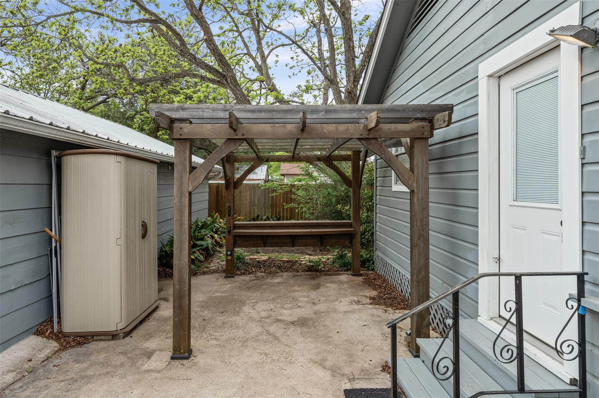 1507 N Cleveland Ave, Cameron, TX 76520