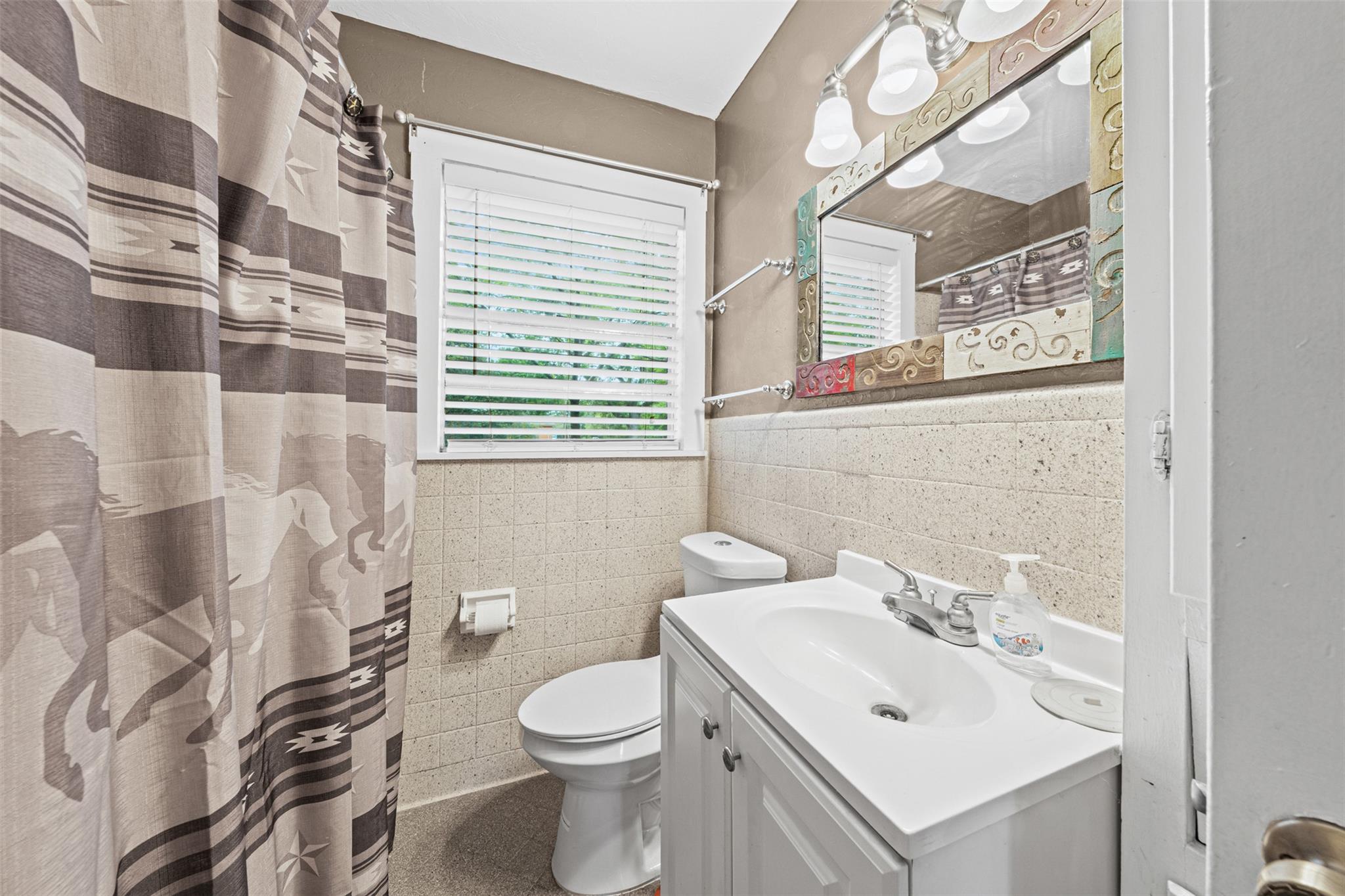 1507 N Cleveland Ave, Cameron, TX 76520