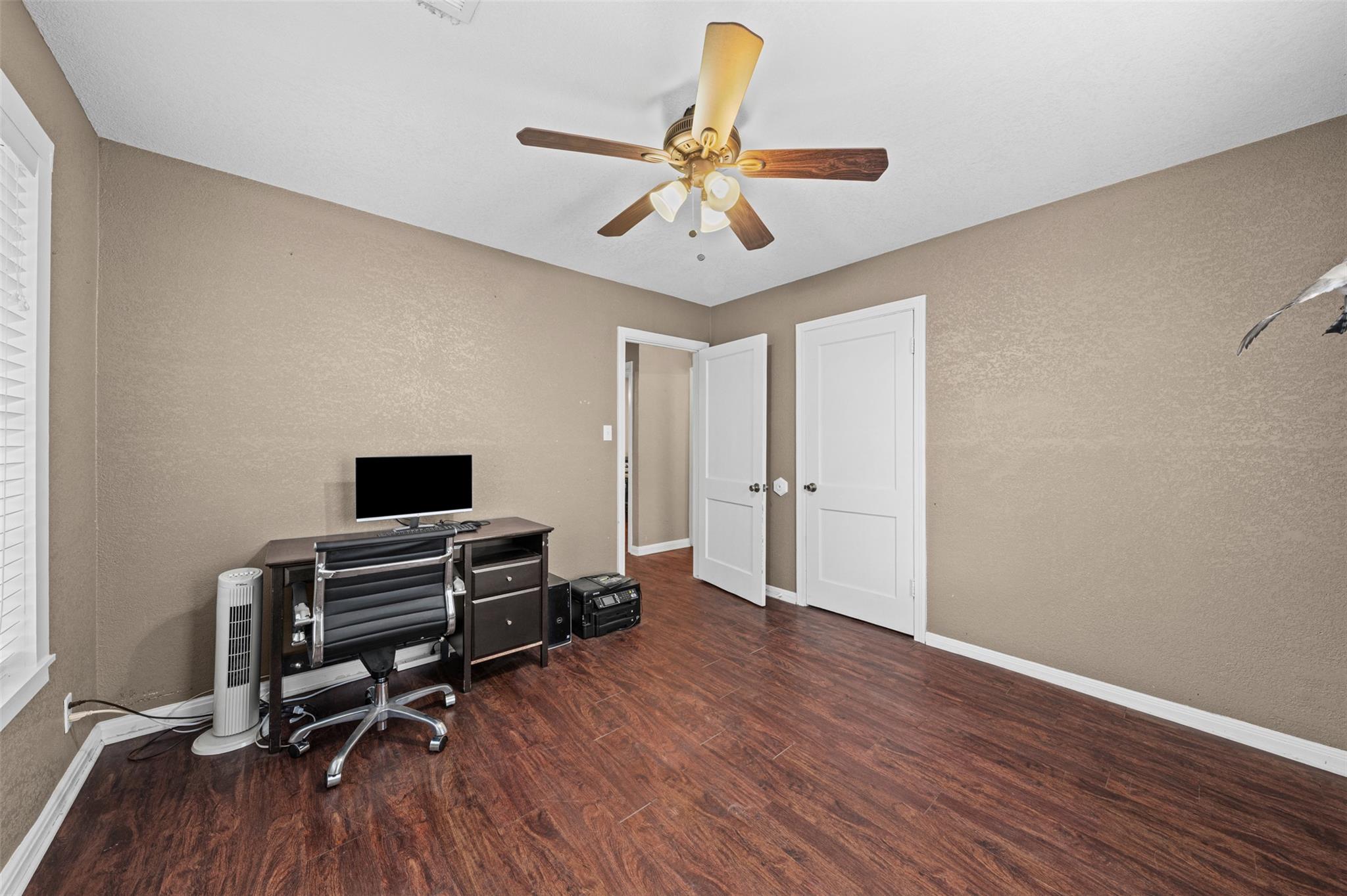 1507 N Cleveland Ave, Cameron, TX 76520