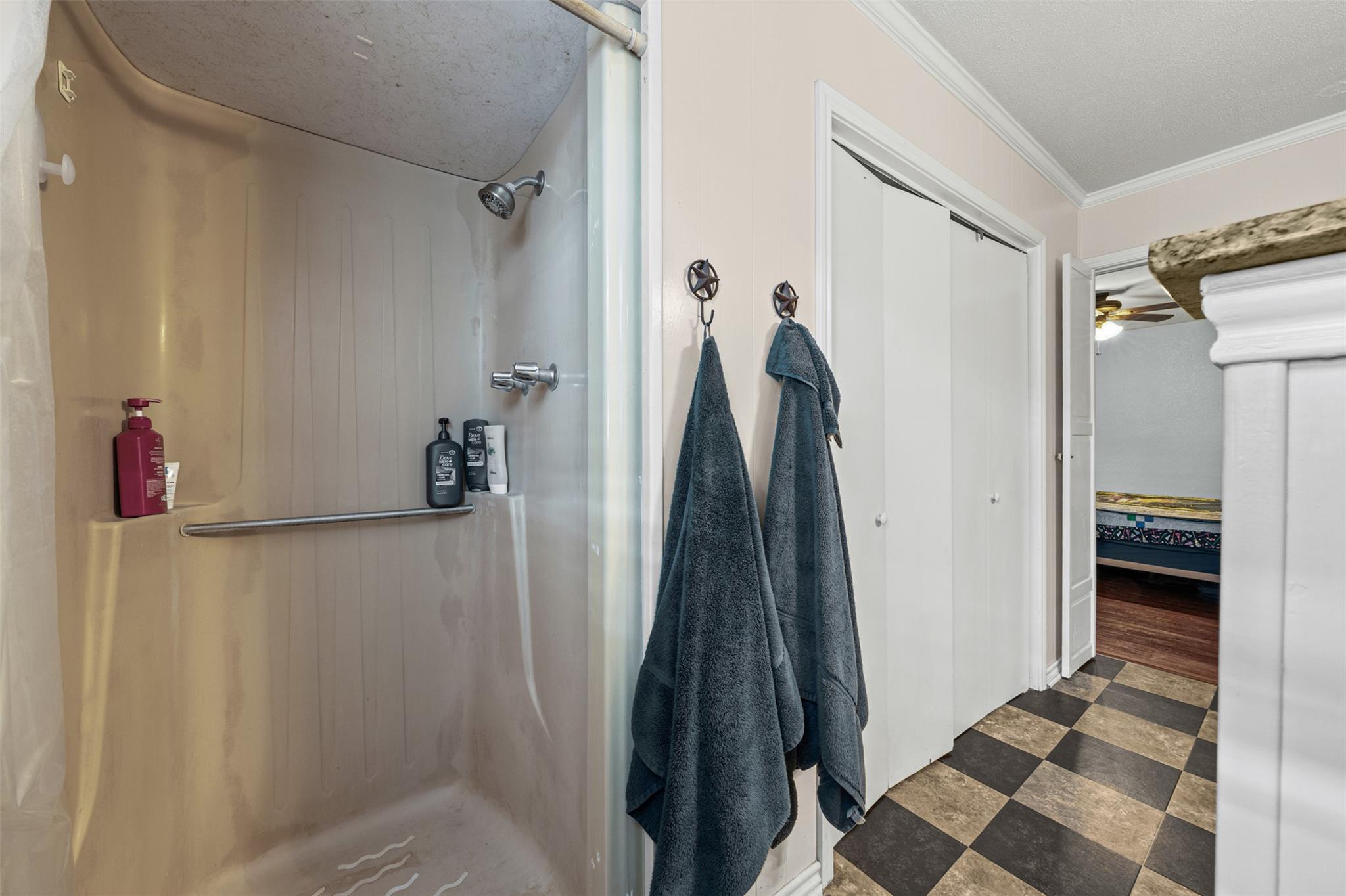 1507 N Cleveland Ave, Cameron, TX 76520