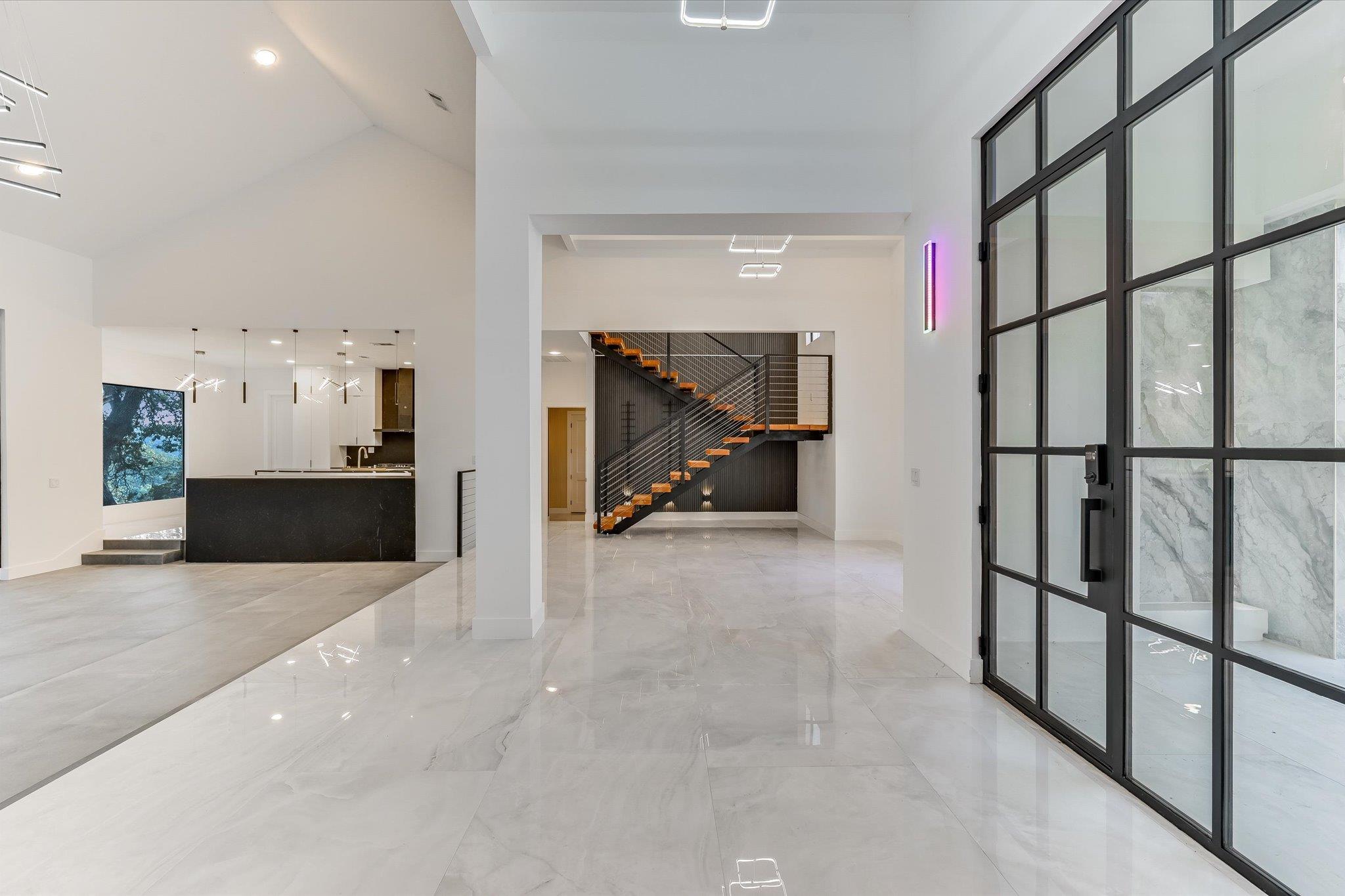 9409 Bell Mountain Dr, Austin, TX 78730