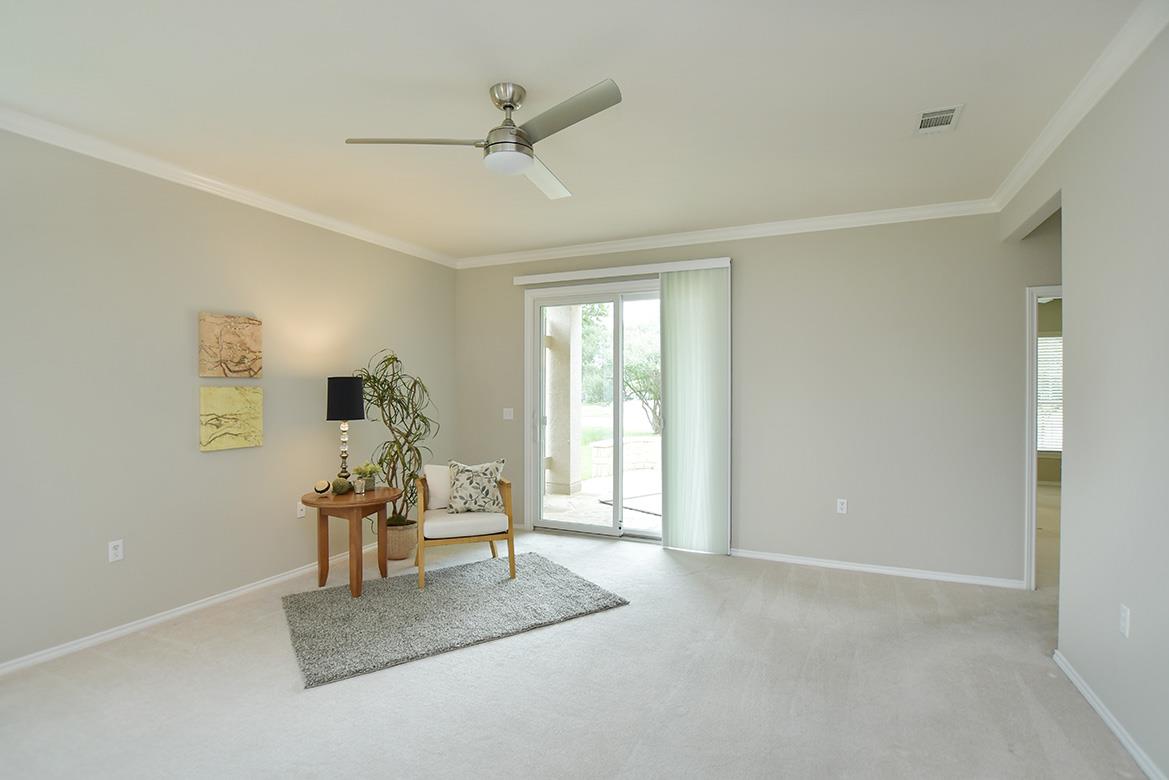 203 Winter Dr, Georgetown, TX 78633