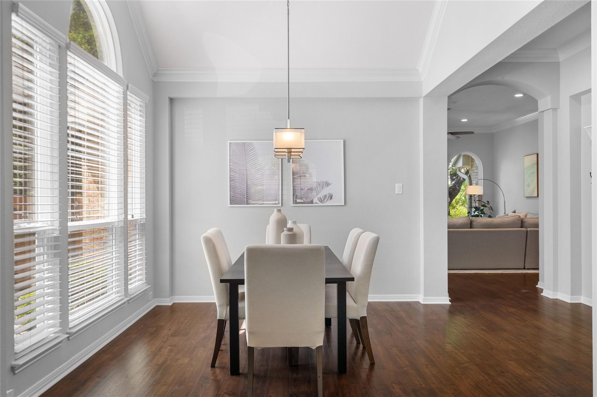 10744 Chestnut Ridge Rd, Austin, TX 78726