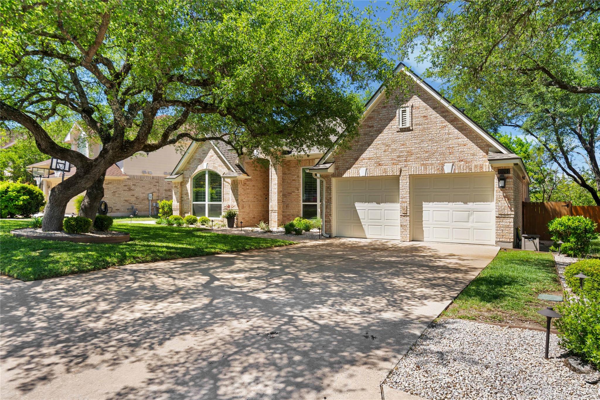 10744 Chestnut Ridge Rd, Austin, TX 78726