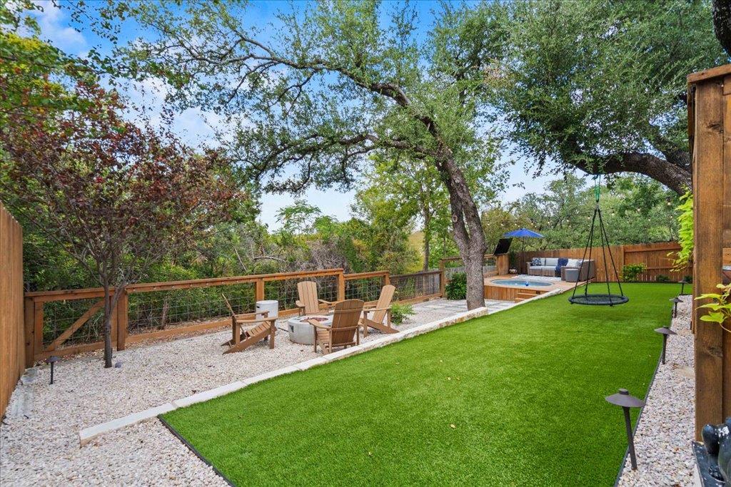 10744 Chestnut Ridge Rd, Austin, TX 78726