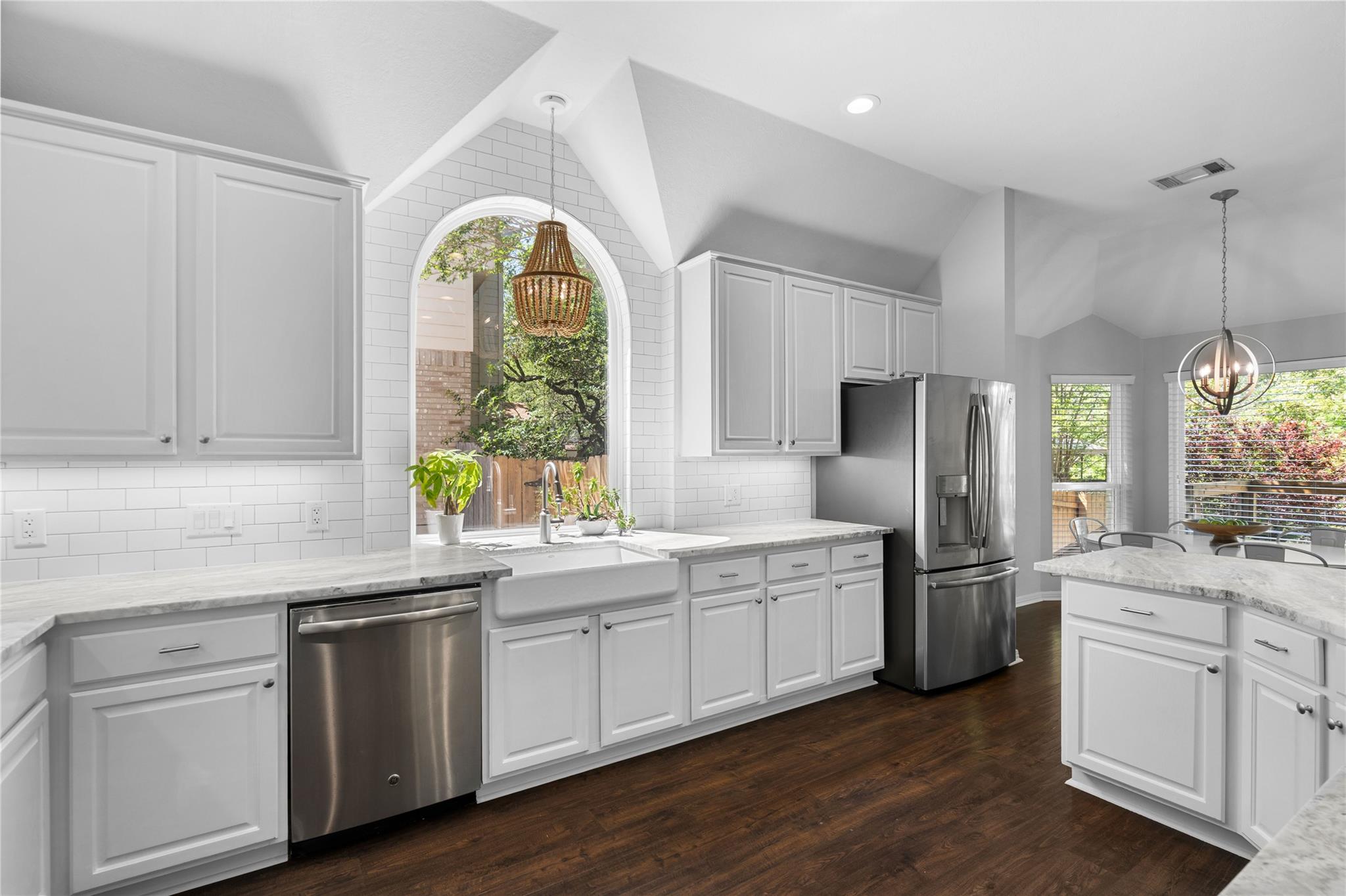 10744 Chestnut Ridge Rd, Austin, TX 78726