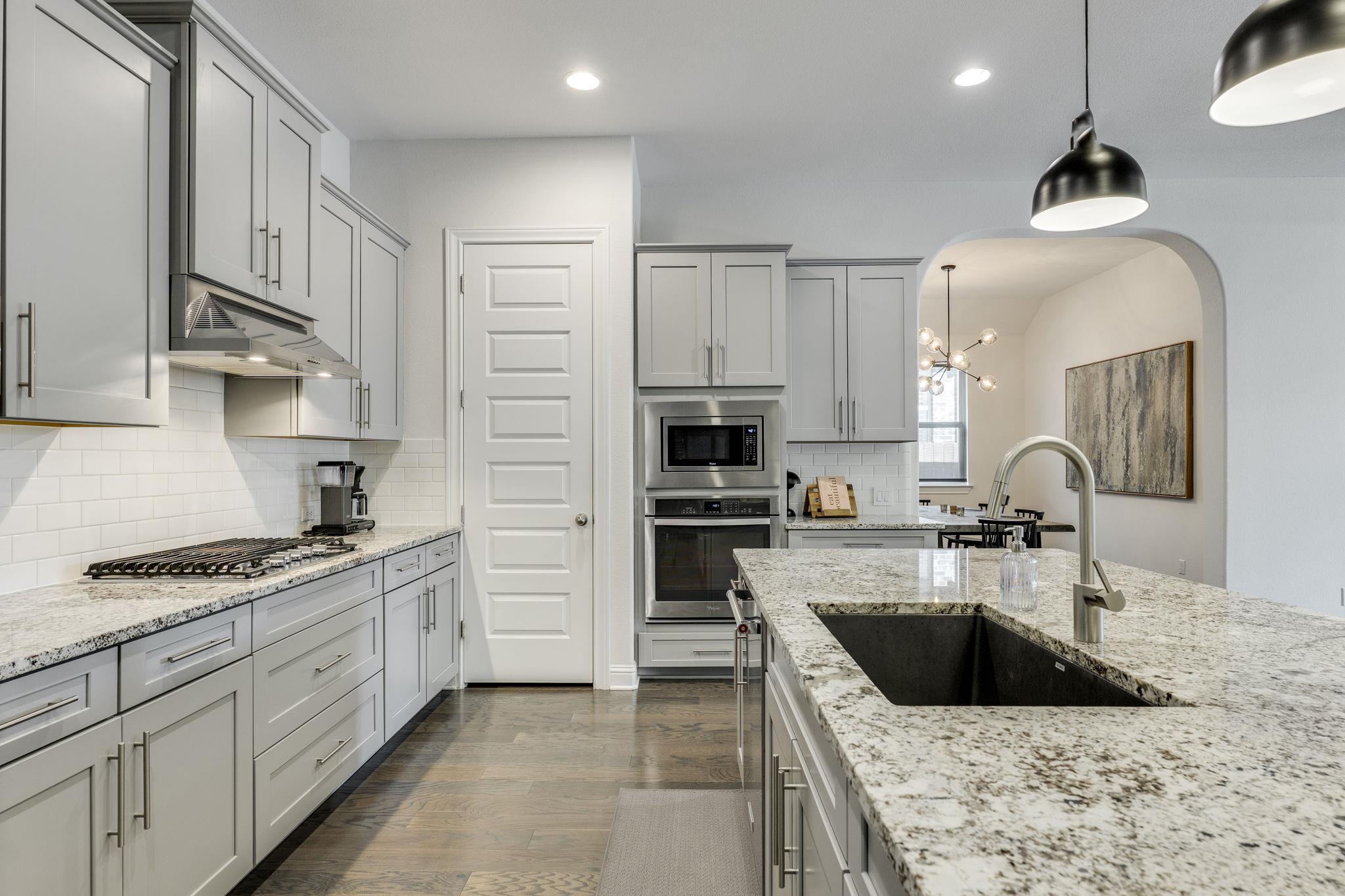 18613 Rio Chama Ln, Austin, TX 78738