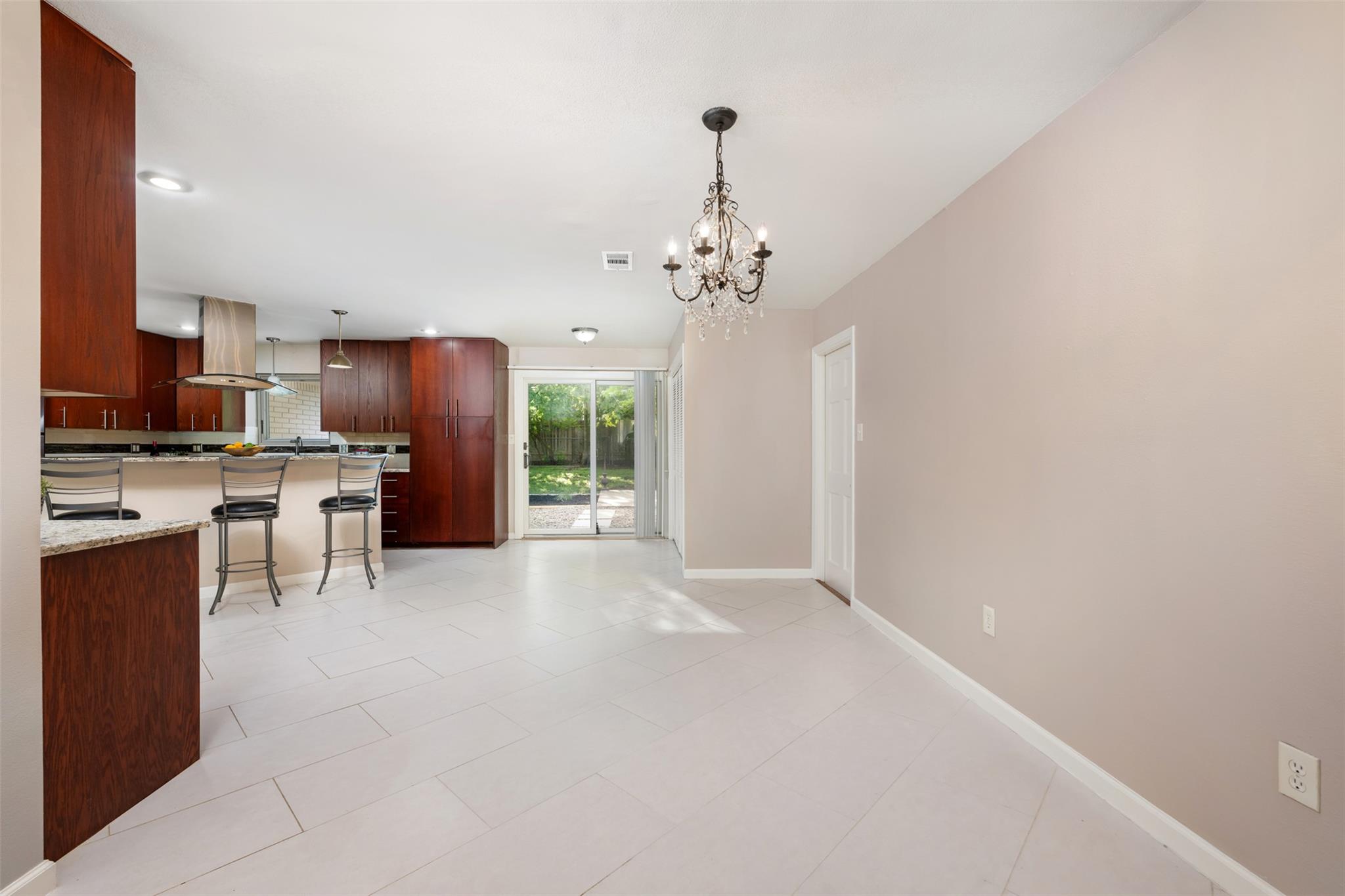 11502 Oakwood Dr, Austin, TX 78753