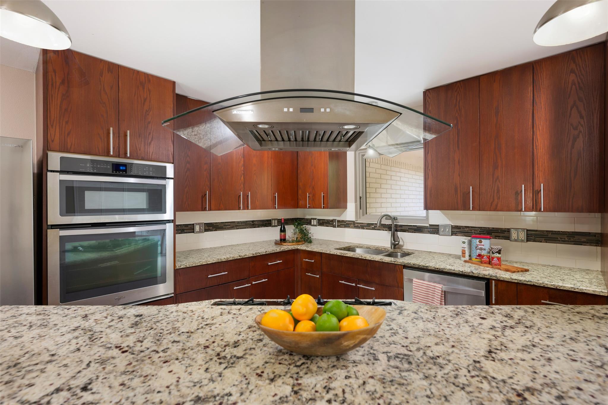 11502 Oakwood Dr, Austin, TX 78753