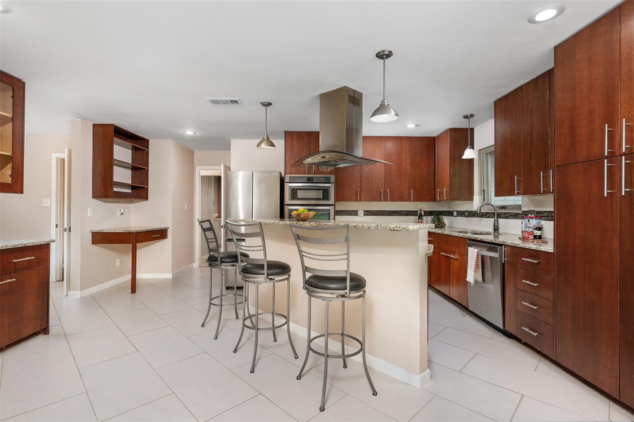 11502 Oakwood Dr, Austin, TX 78753