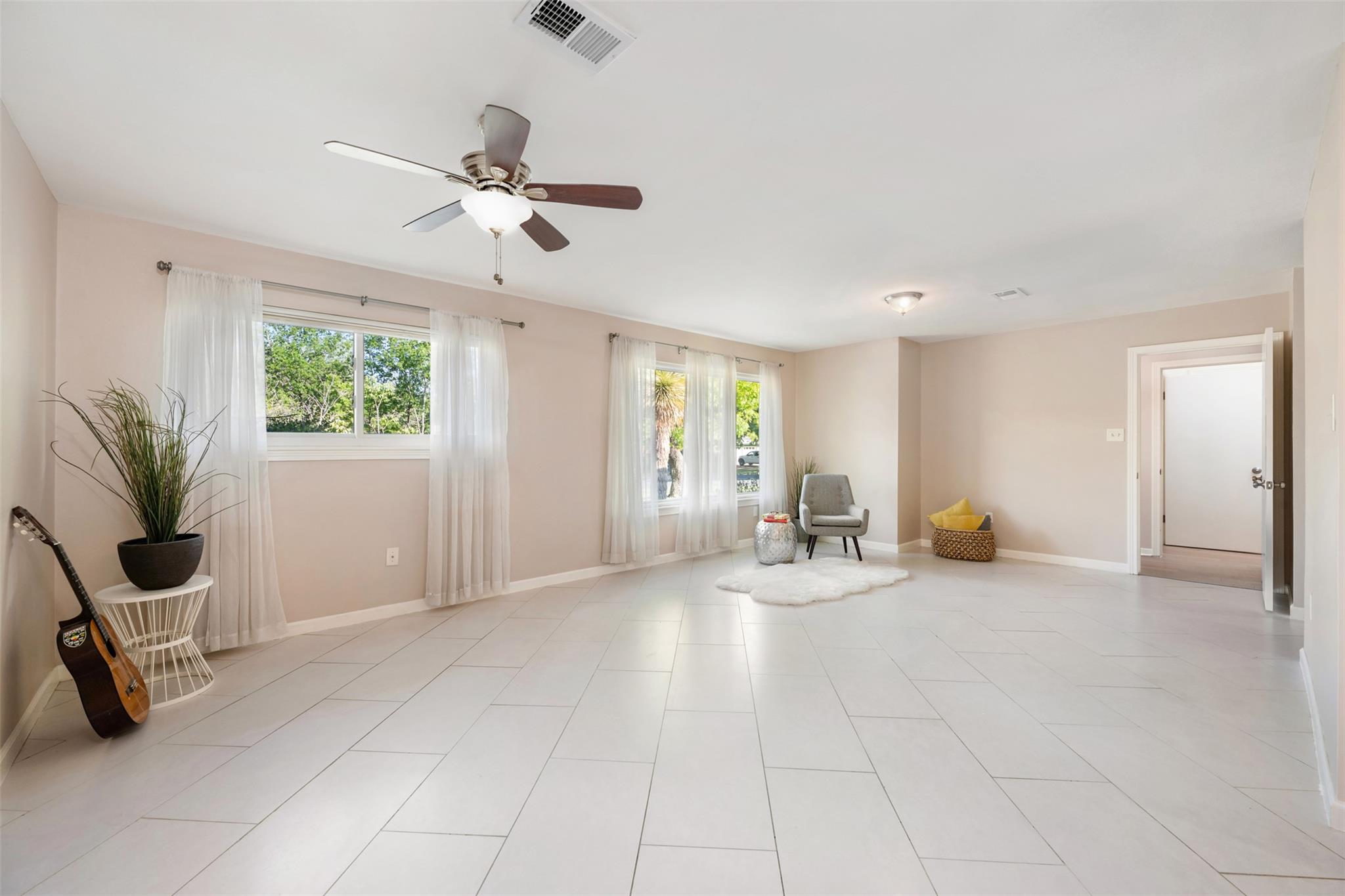 11502 Oakwood Dr, Austin, TX 78753