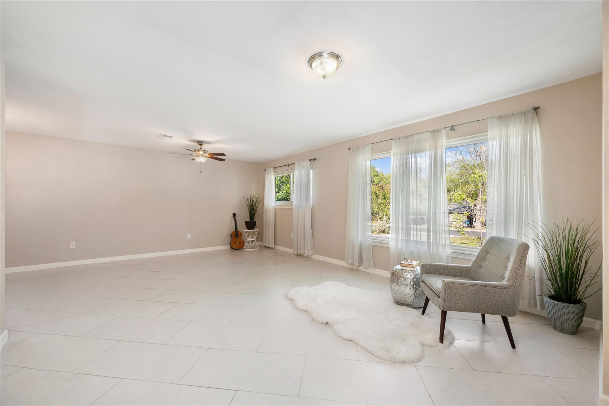 11502 Oakwood Dr, Austin, TX 78753