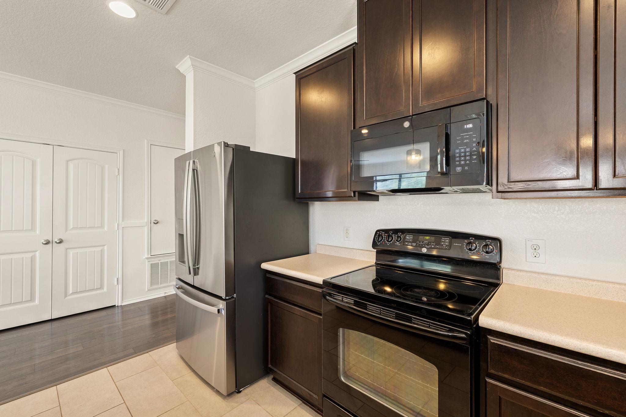 837 Oatmeal Dr, Pflugerville, TX 78660