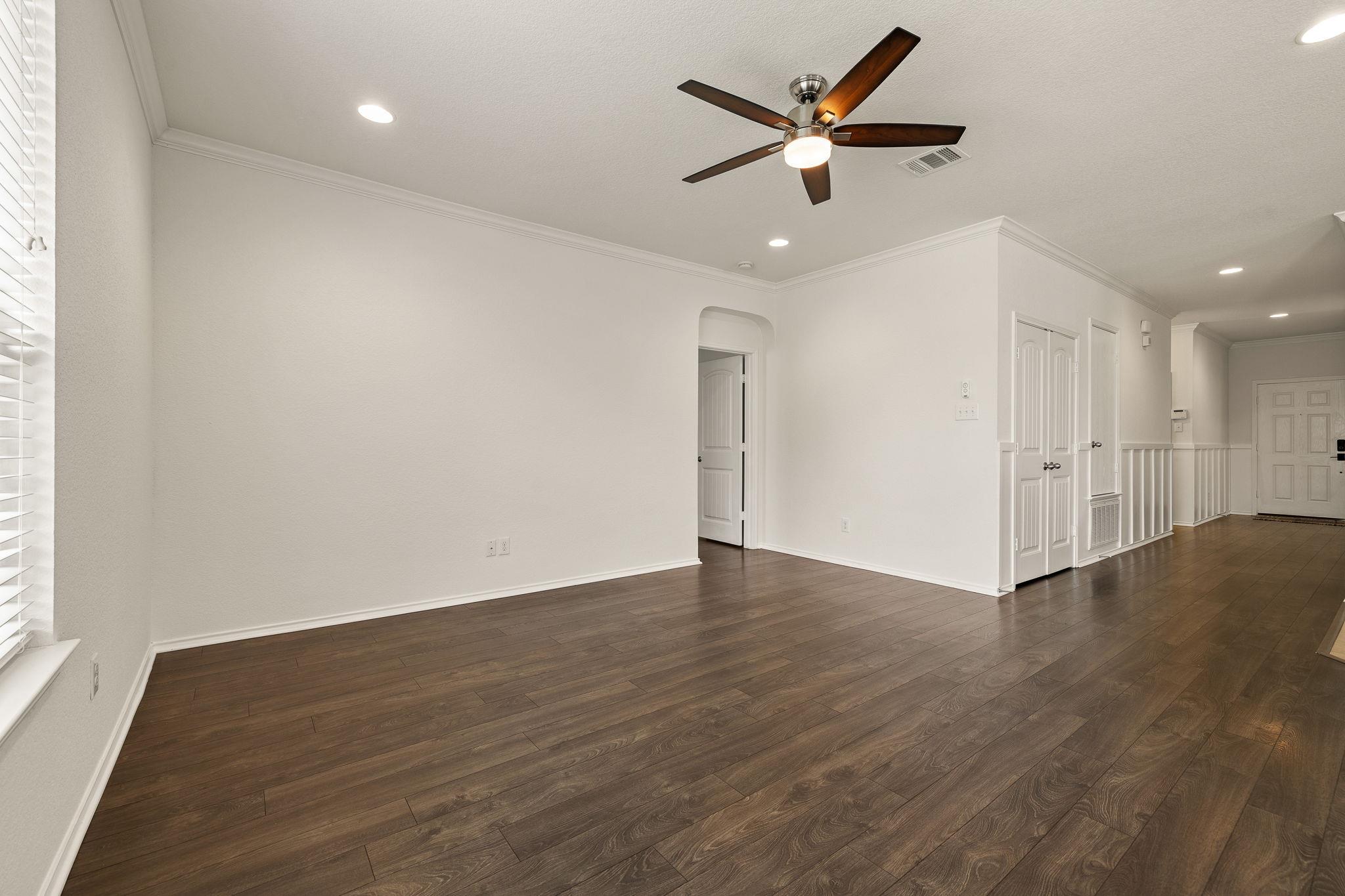 837 Oatmeal Dr, Pflugerville, TX 78660