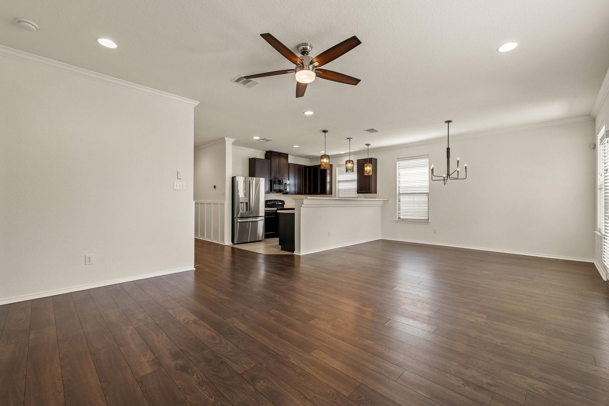 837 Oatmeal Dr, Pflugerville, TX 78660