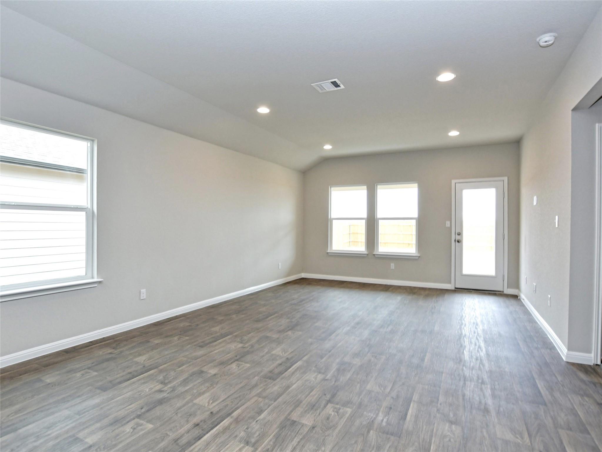 708 Roaring Fork Rd, Bastrop, TX 78602