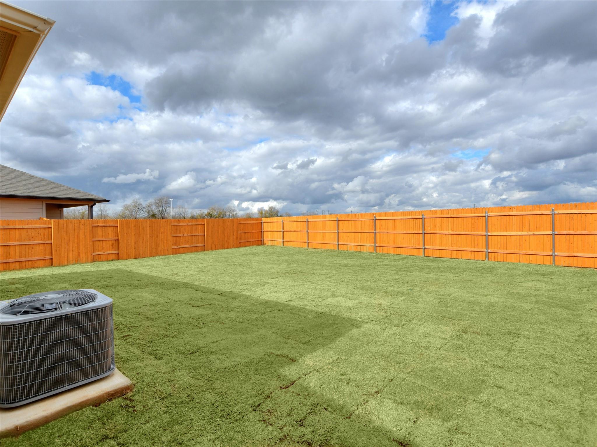 708 Roaring Fork Rd, Bastrop, TX 78602