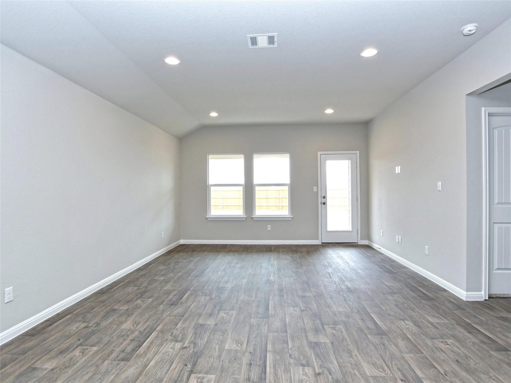 708 Roaring Fork Rd, Bastrop, TX 78602