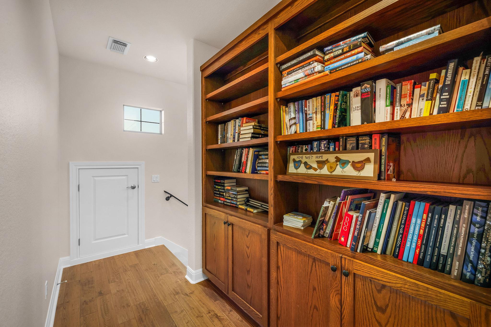 12407 Aquaplex Dr, Buda, TX 78610