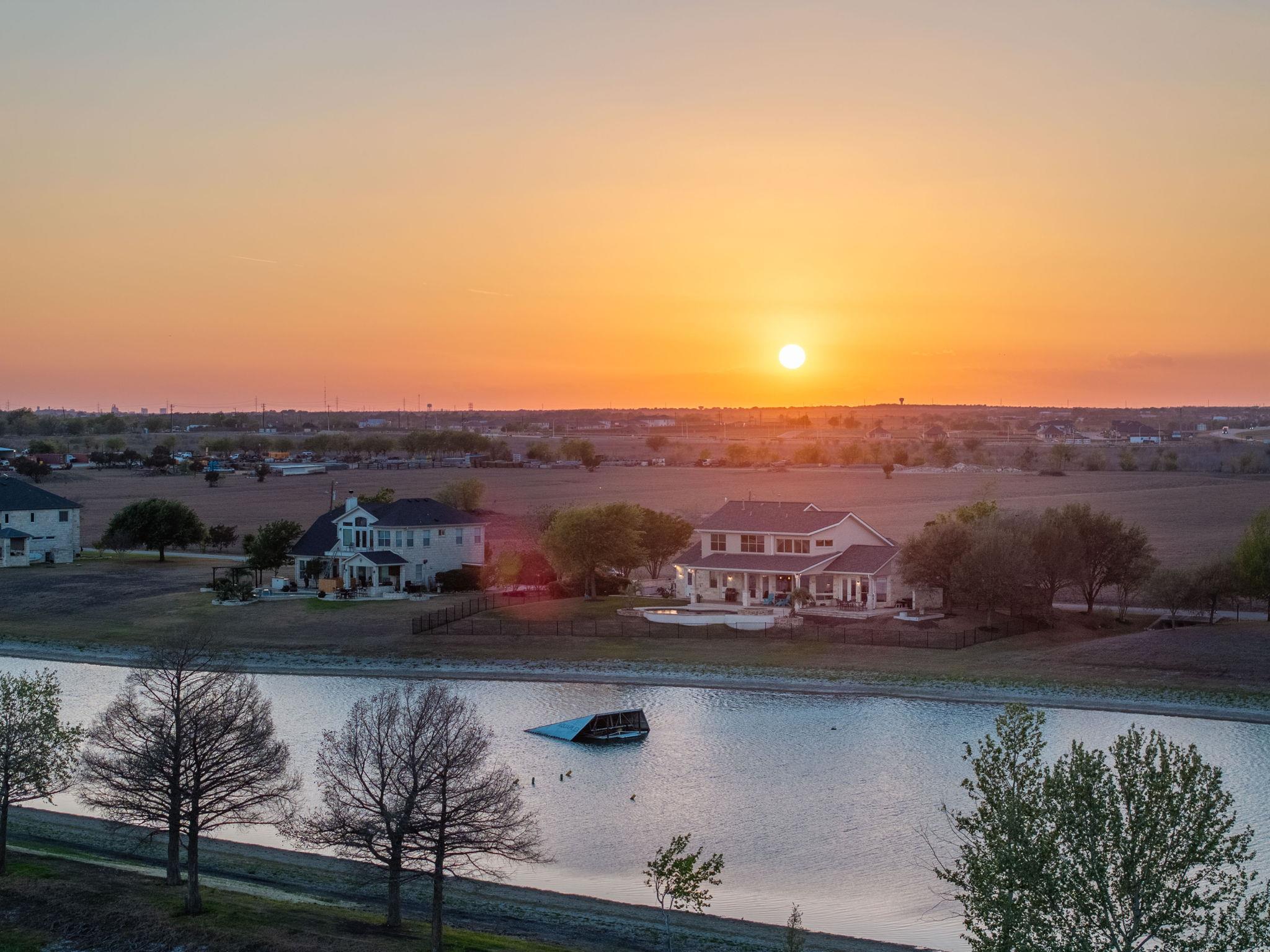 12407 Aquaplex Dr, Buda, TX 78610