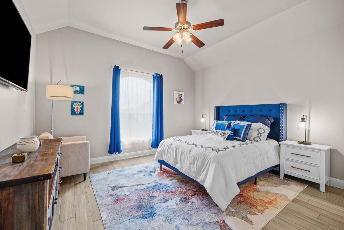 329 Independence Dr, Georgetown, TX 78633