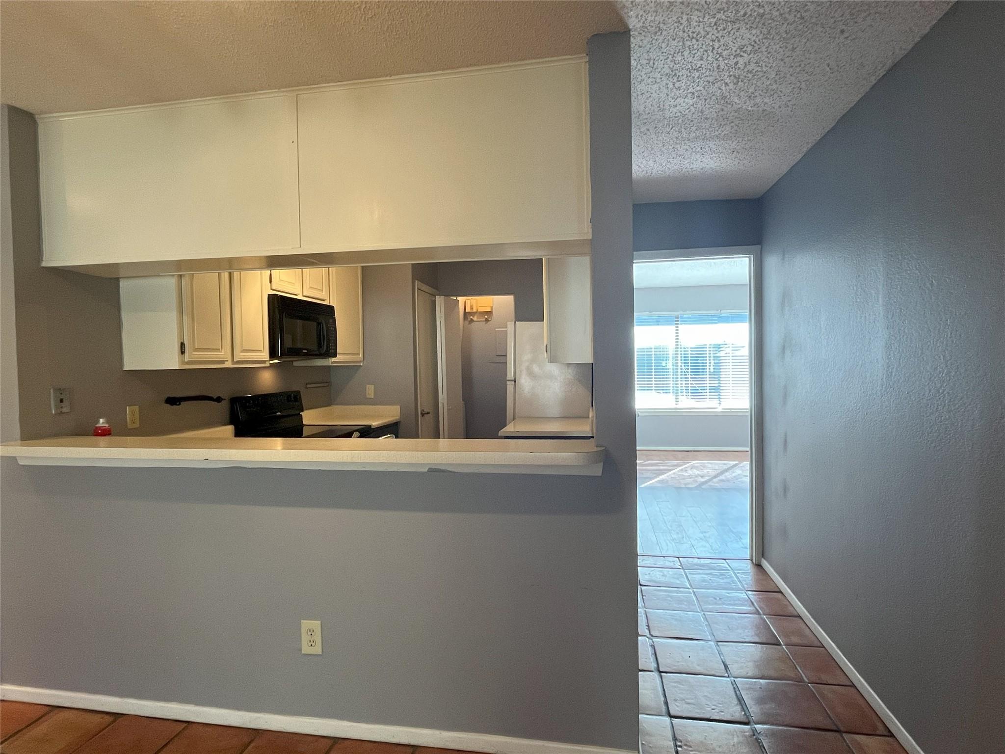 806 W 24th St # 303, Austin, TX 78705