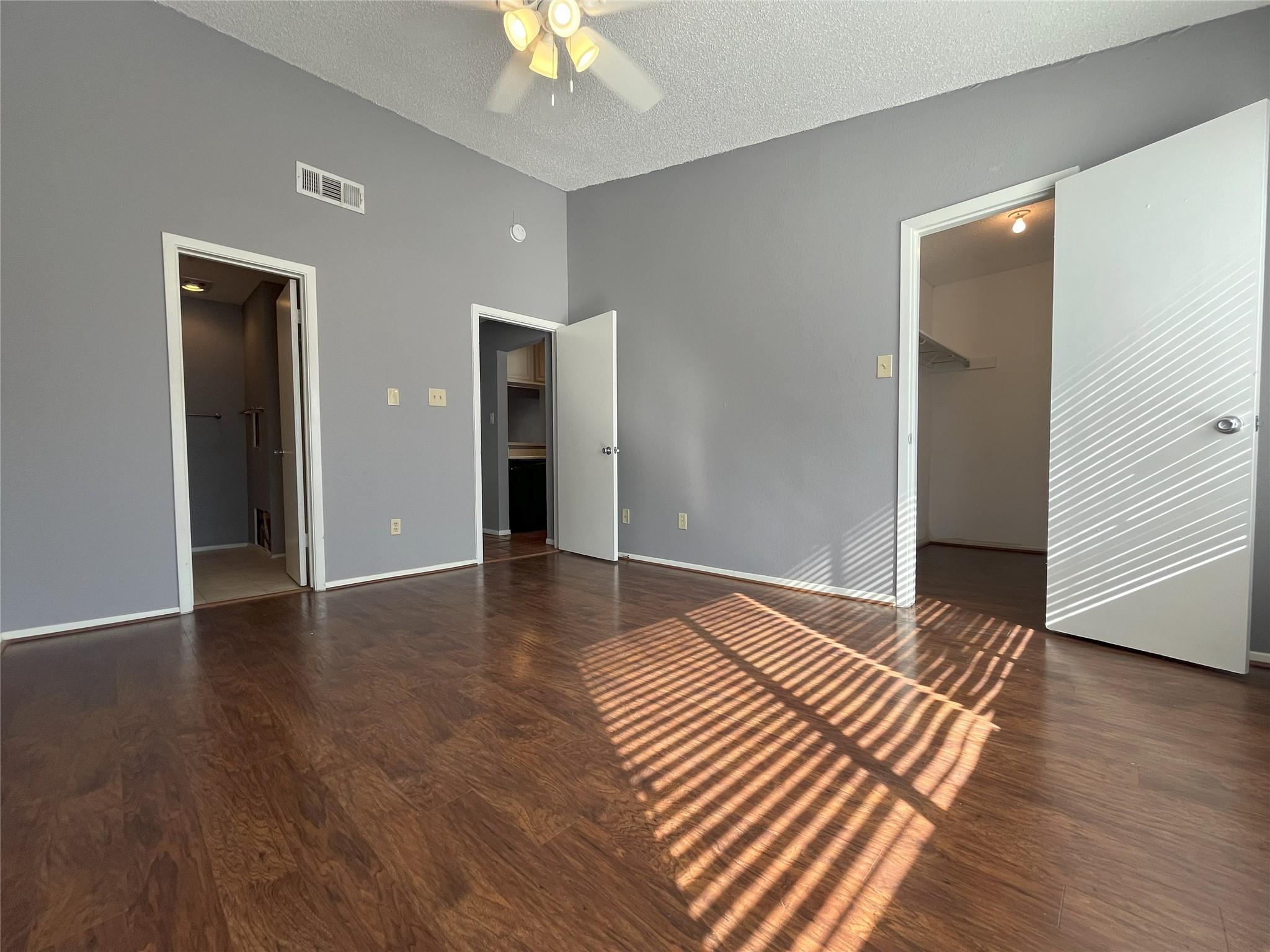 806 W 24th St # 303, Austin, TX 78705